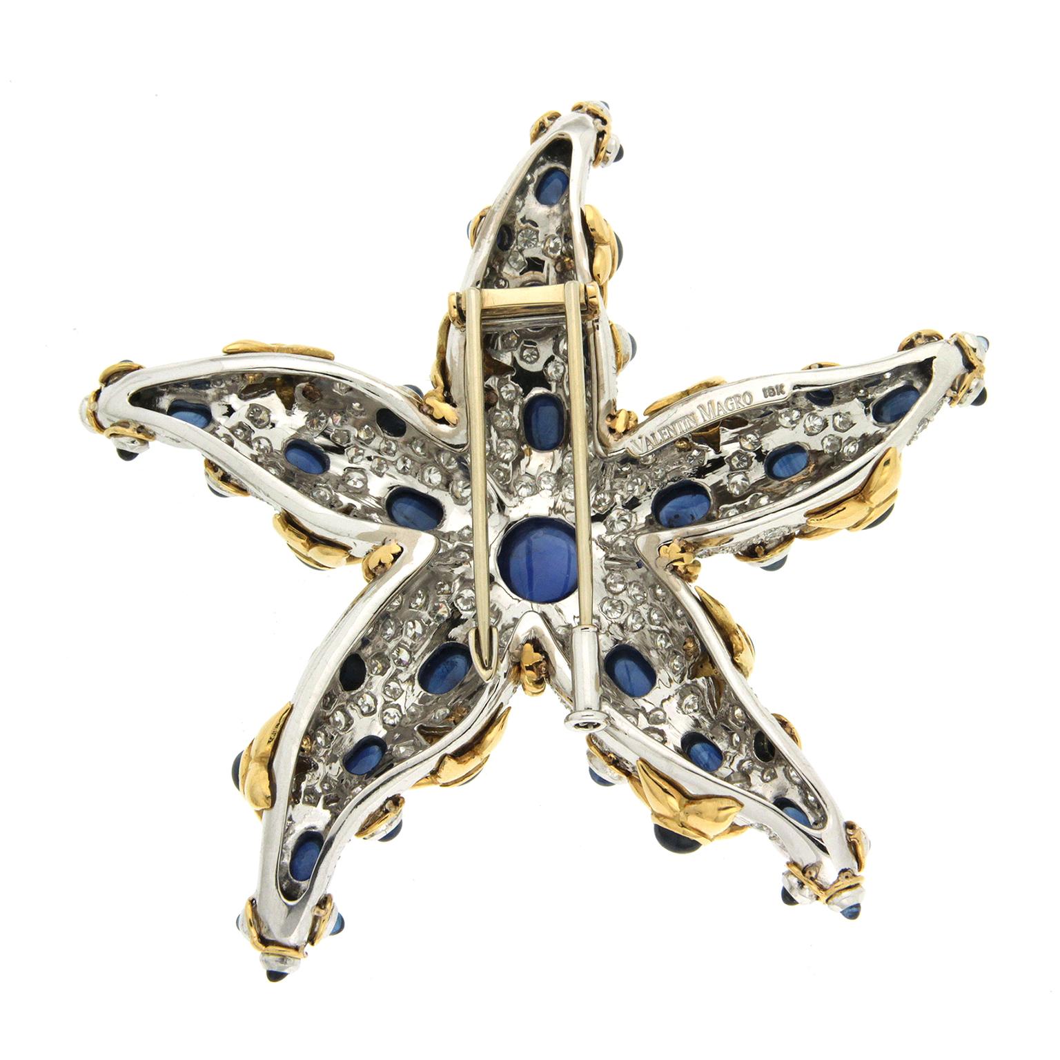 Cabochon Sapphire Diamond 18K Yellow Gold Starfish Brooch In New Condition For Sale In New York, NY