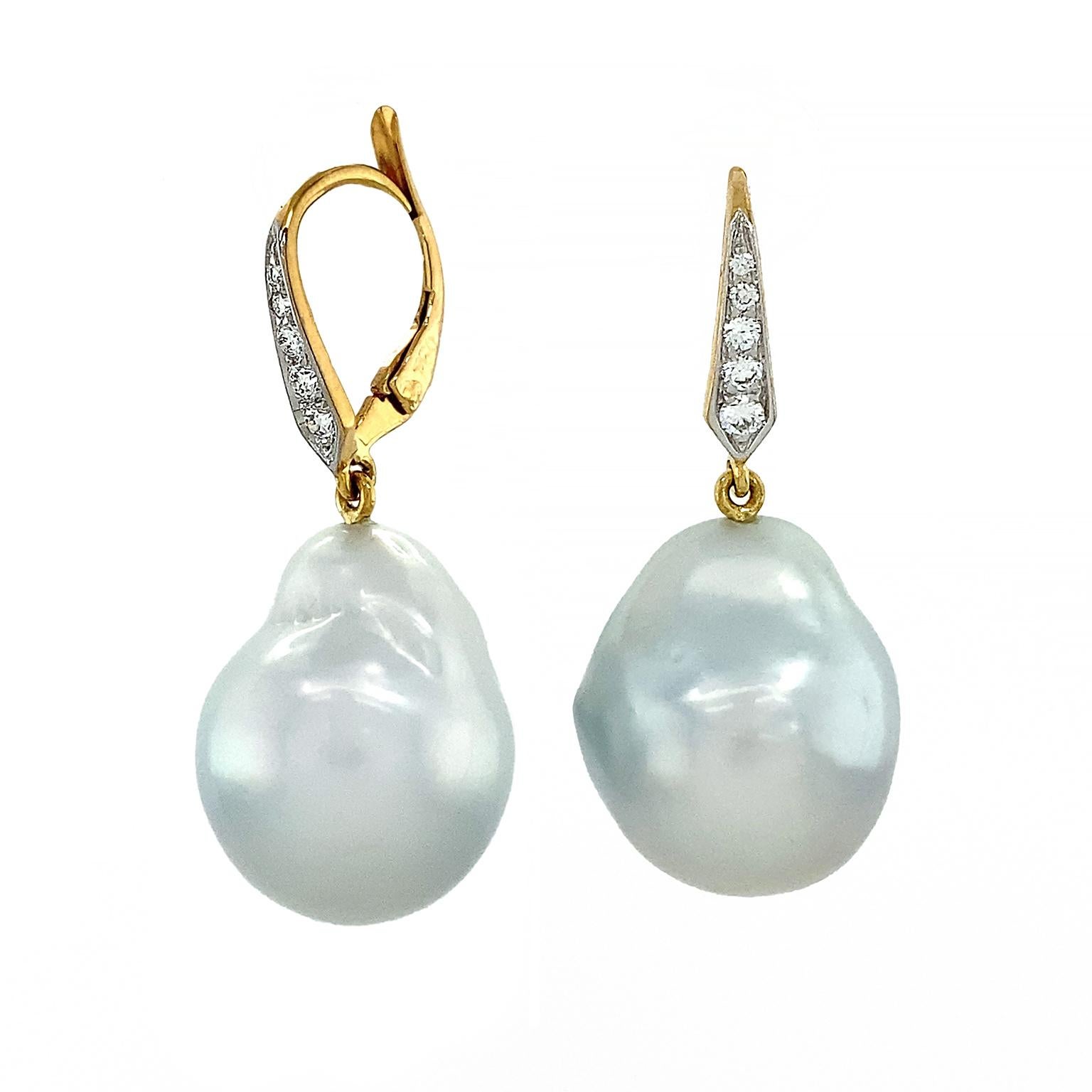South Sea Pearl Drop Earrings In New Condition In New York, NY