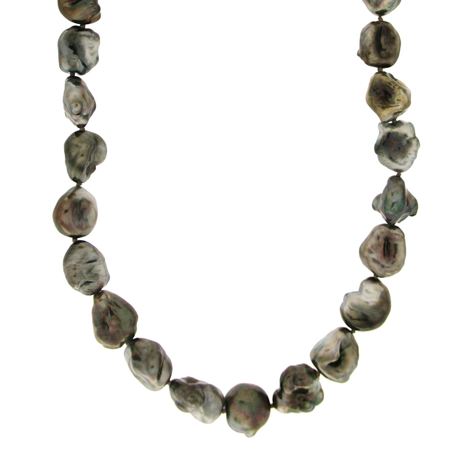 Tahitian Keshi Pearl 18K Yellow Gold Necklace In New Condition For Sale In New York, NY