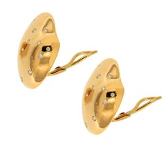 Valentin Magro Yellow Gold Diamond Scalloped Shell Earrings