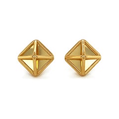 18K Yellow Gold Pyramid Stud Earrings