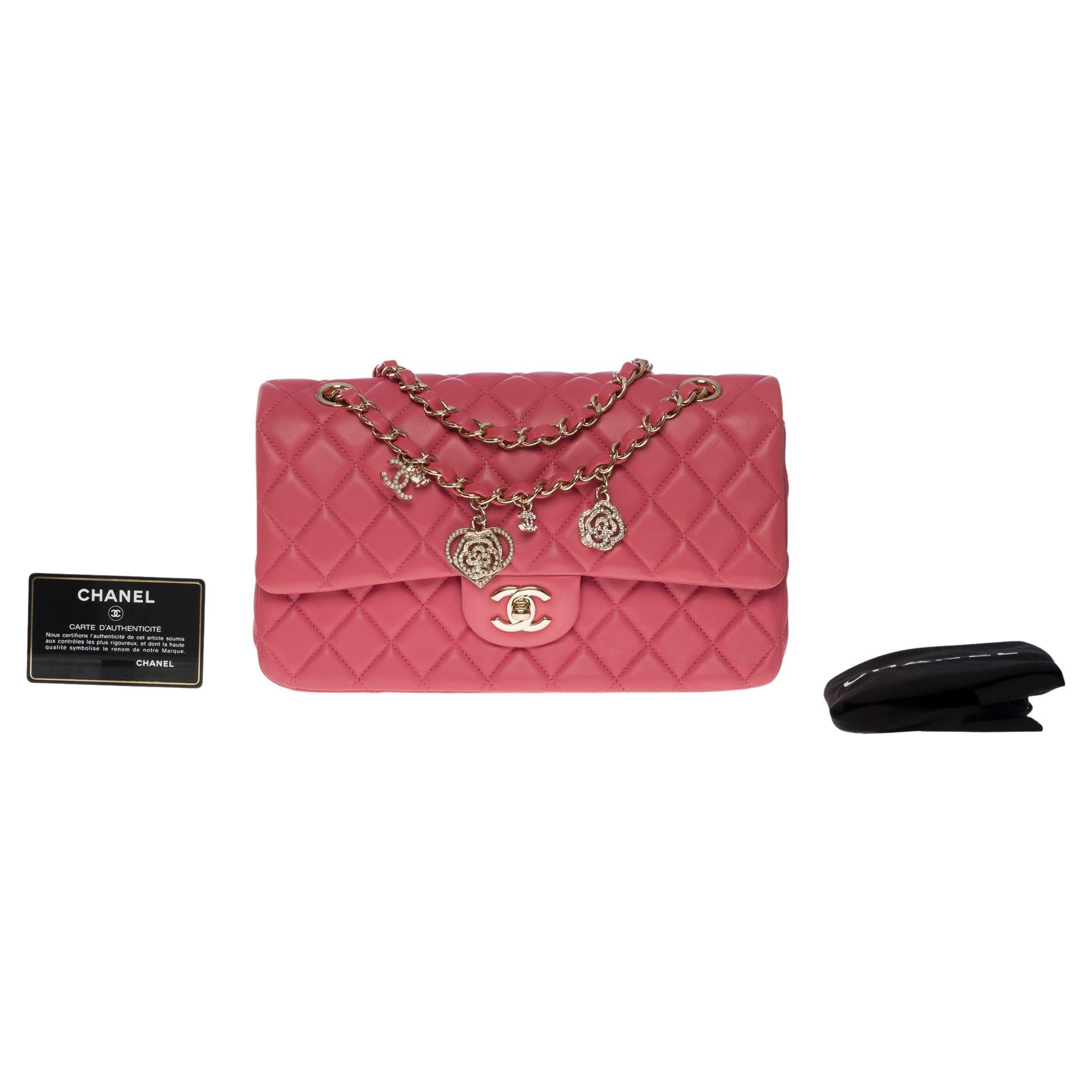 Valentine Crystal Hearts Chanel Timeless medium in Pink quilted lambskin,  CHW