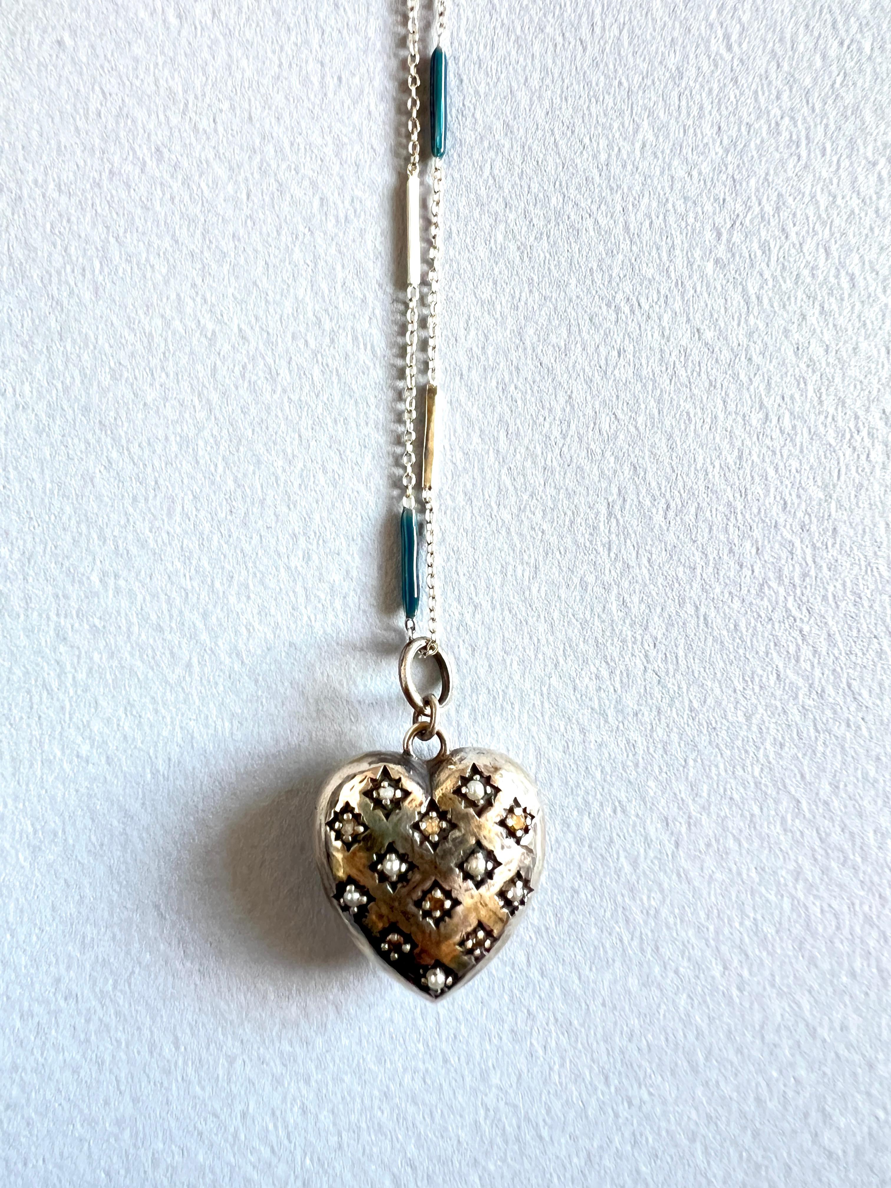 Women's Silver Heart Necklace Victorian Style White Diamond Pearl For Sale
