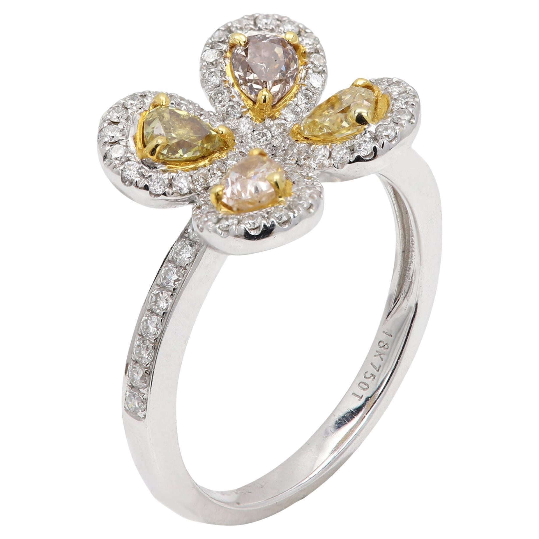 Valentines Clover Diamond Ring Multi Color Diamonds 18K White Gold For Sale