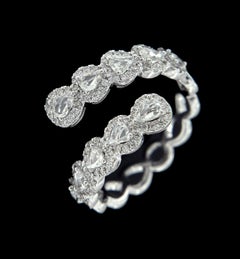 Bague de Saint-Valentin en or blanc 18 carats et diamants