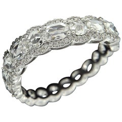 Bague de Saint-Valentin en or blanc 18 carats et diamants