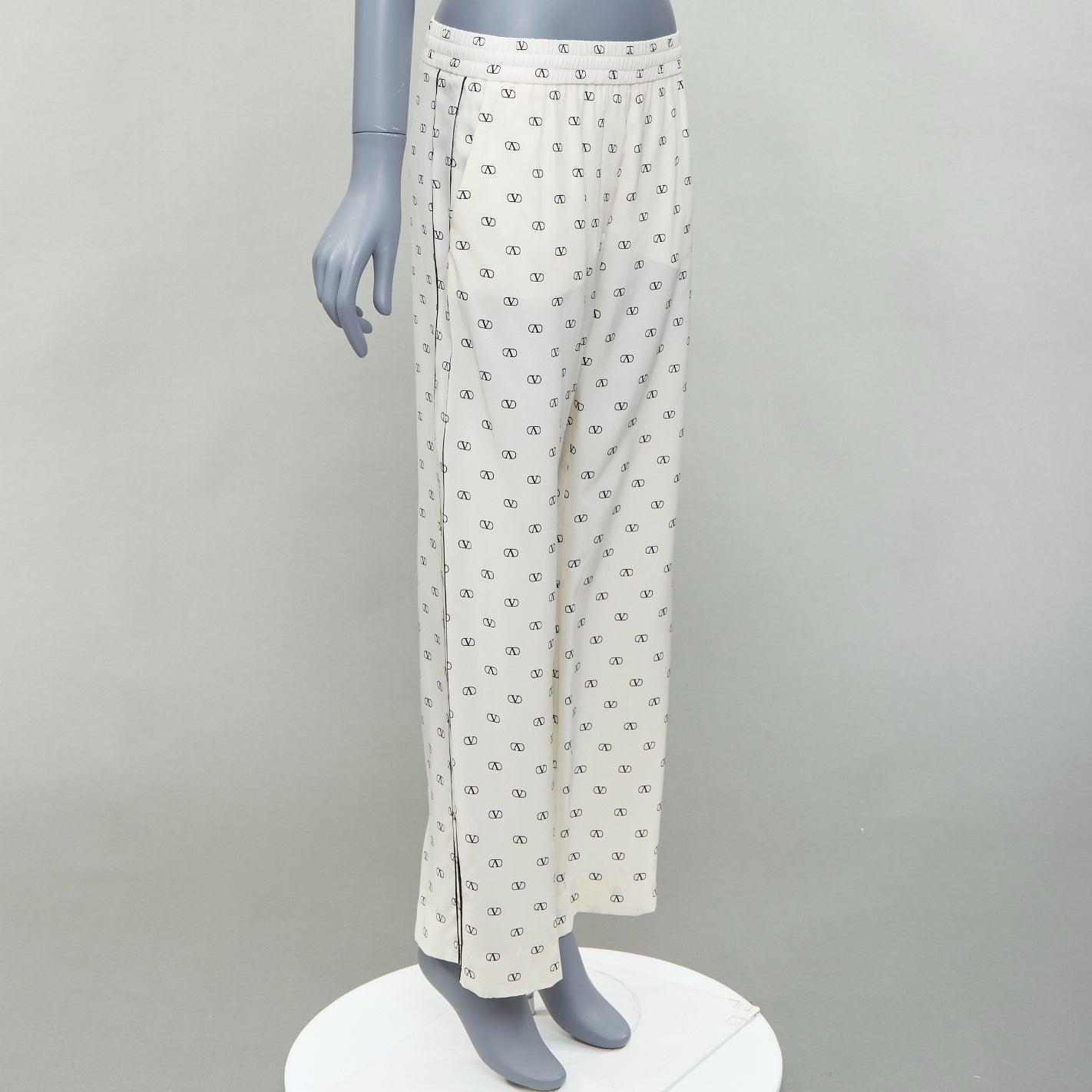 Black VALENTINO 100% silk cream V logo black trim pajama pants IT36 XXS For Sale