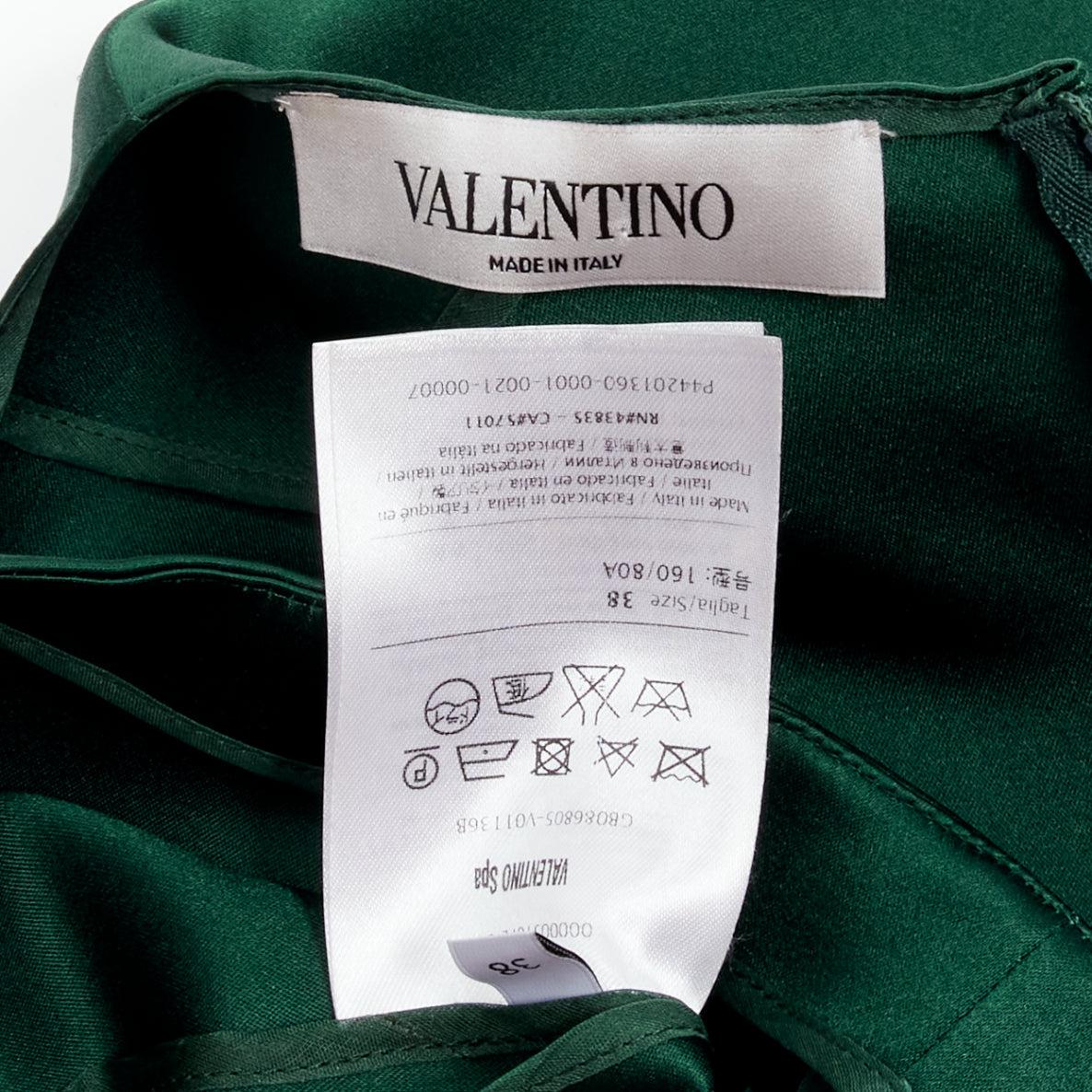 Valentino 100% soie satin vert foncé minimal lux crop top IT38 XS en vente 5