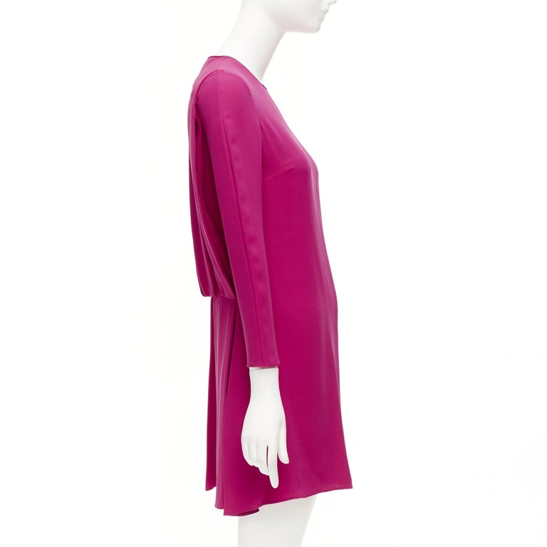 valentino silk shift dress Valentino Mini Dress Red Wool-Silk Crepe Size 8 Boatneck Sleeveless Sh   Celebrity Owned