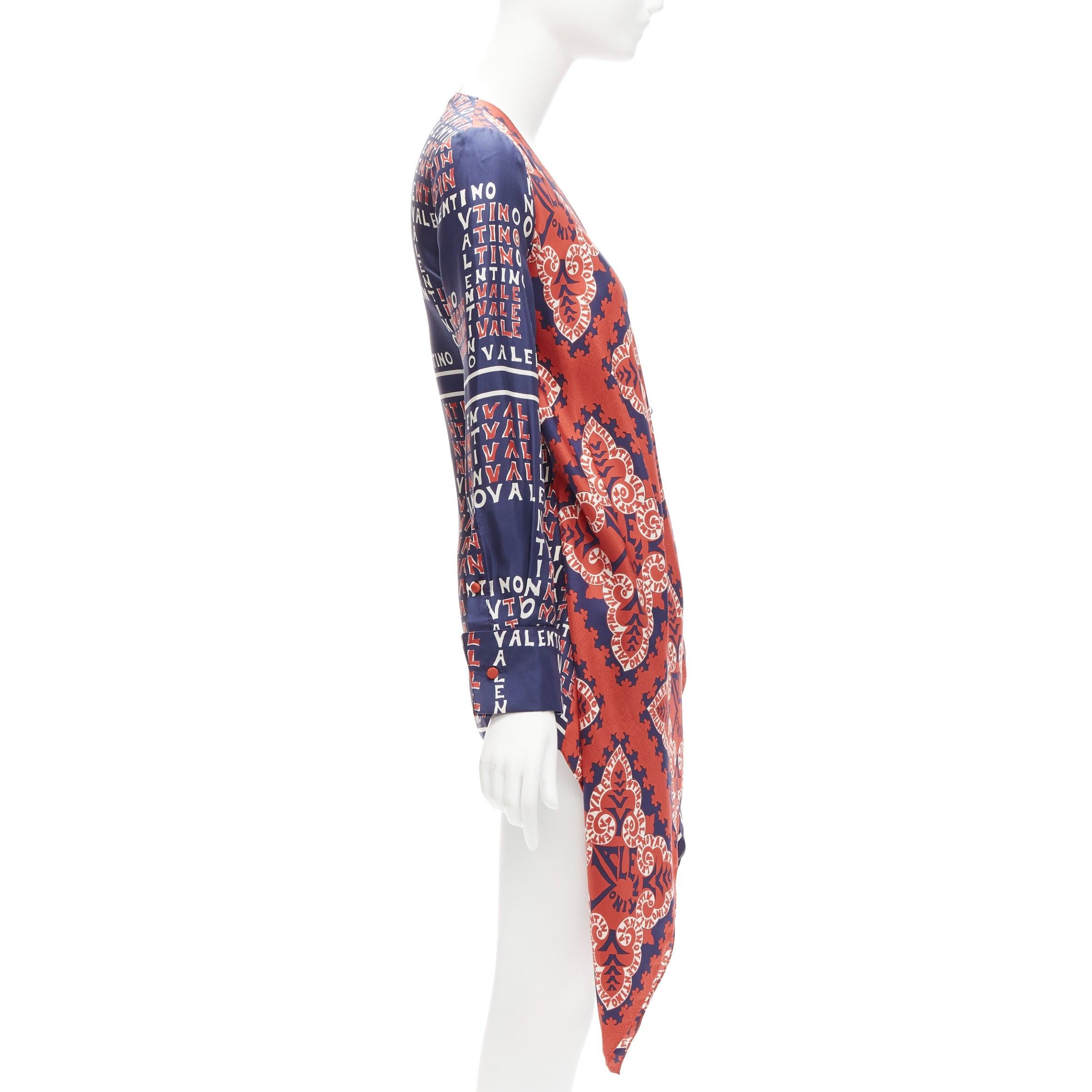 VALENTINO 100% Seide marineblau rot Archive Logo Print Wickelkimonohemd IT36 XXS Damen im Angebot