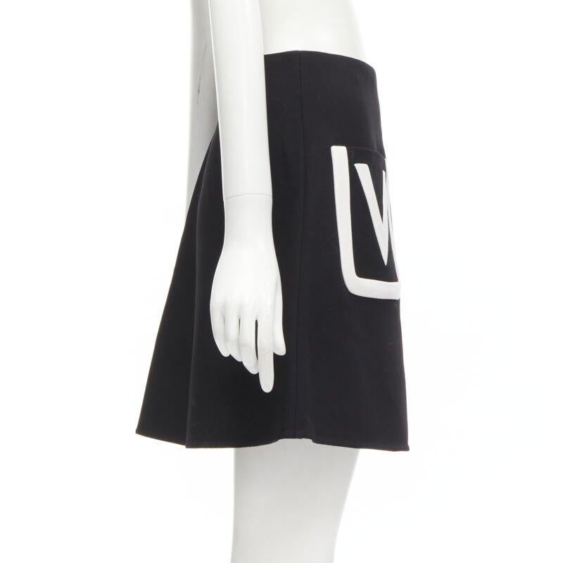 Women's VALENTINO 100% virgin wool black V Logo patch pocket A-line skirt IT38 XS