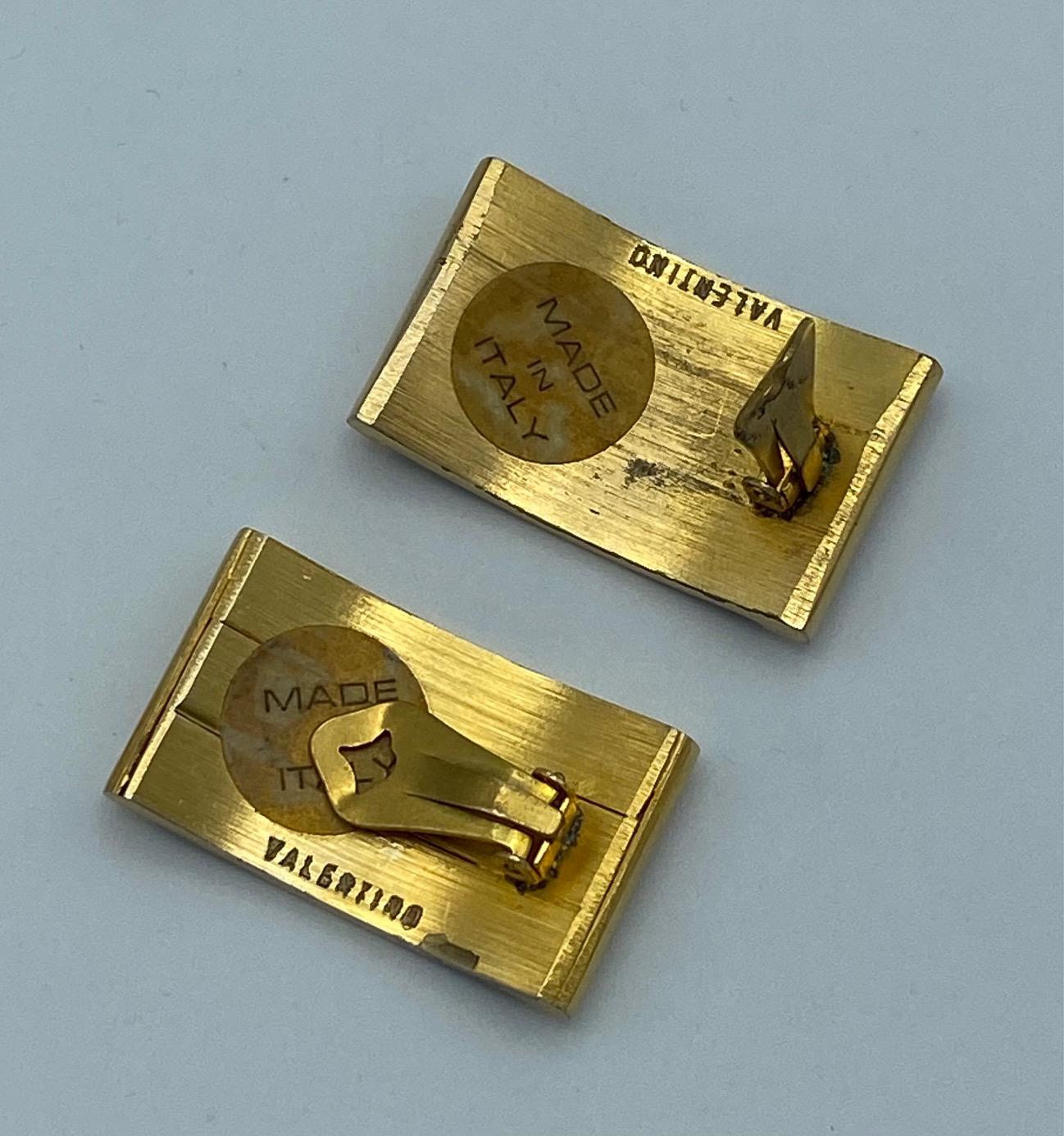 Valentino 1970s Gold Rectangular Earrings 9