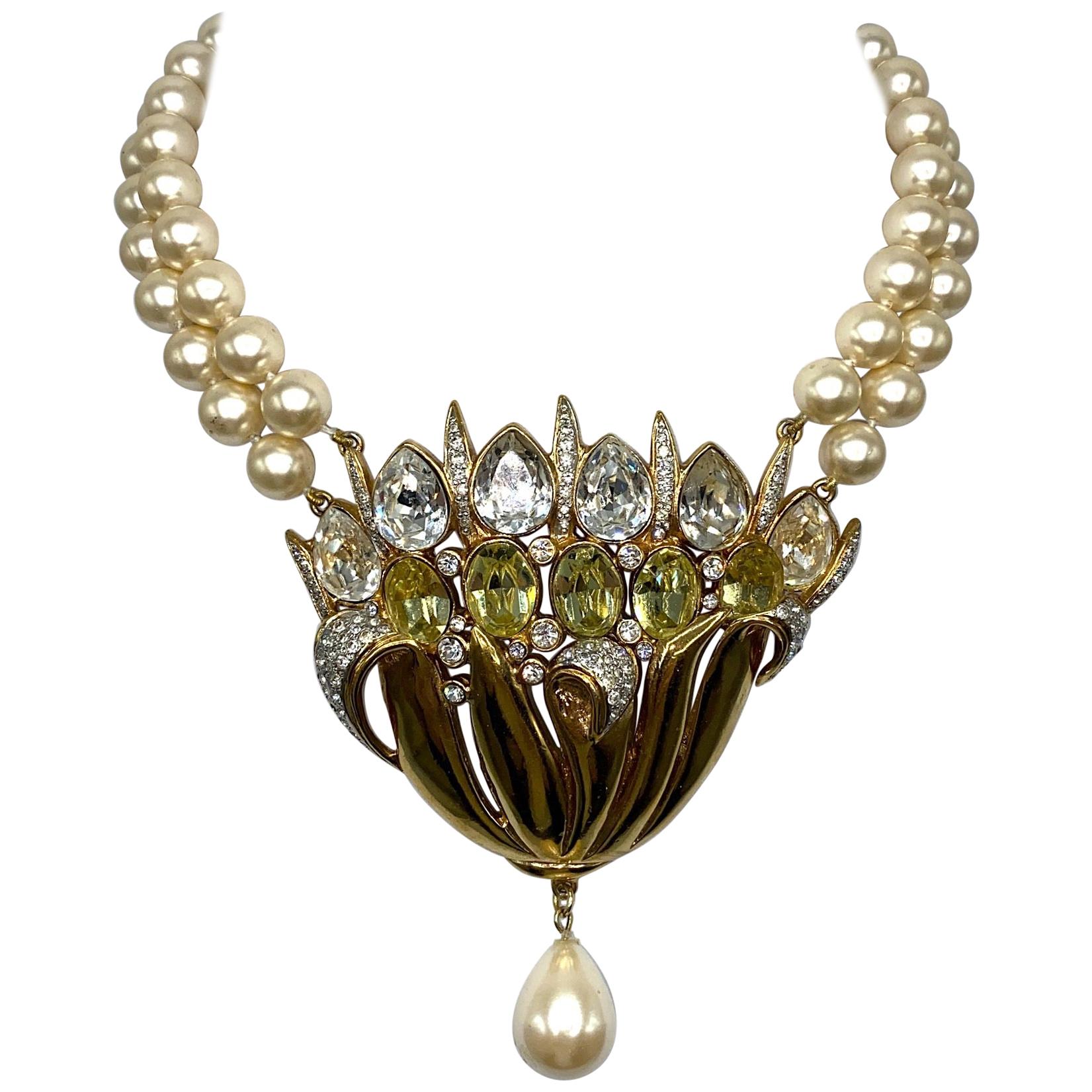 Valentino 1980s Pearl Necklace with Gold & Rhinestone Flower Center Piece