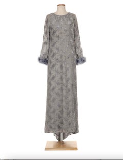 Valentino 1990 Bata de manga larga con ribete de piel