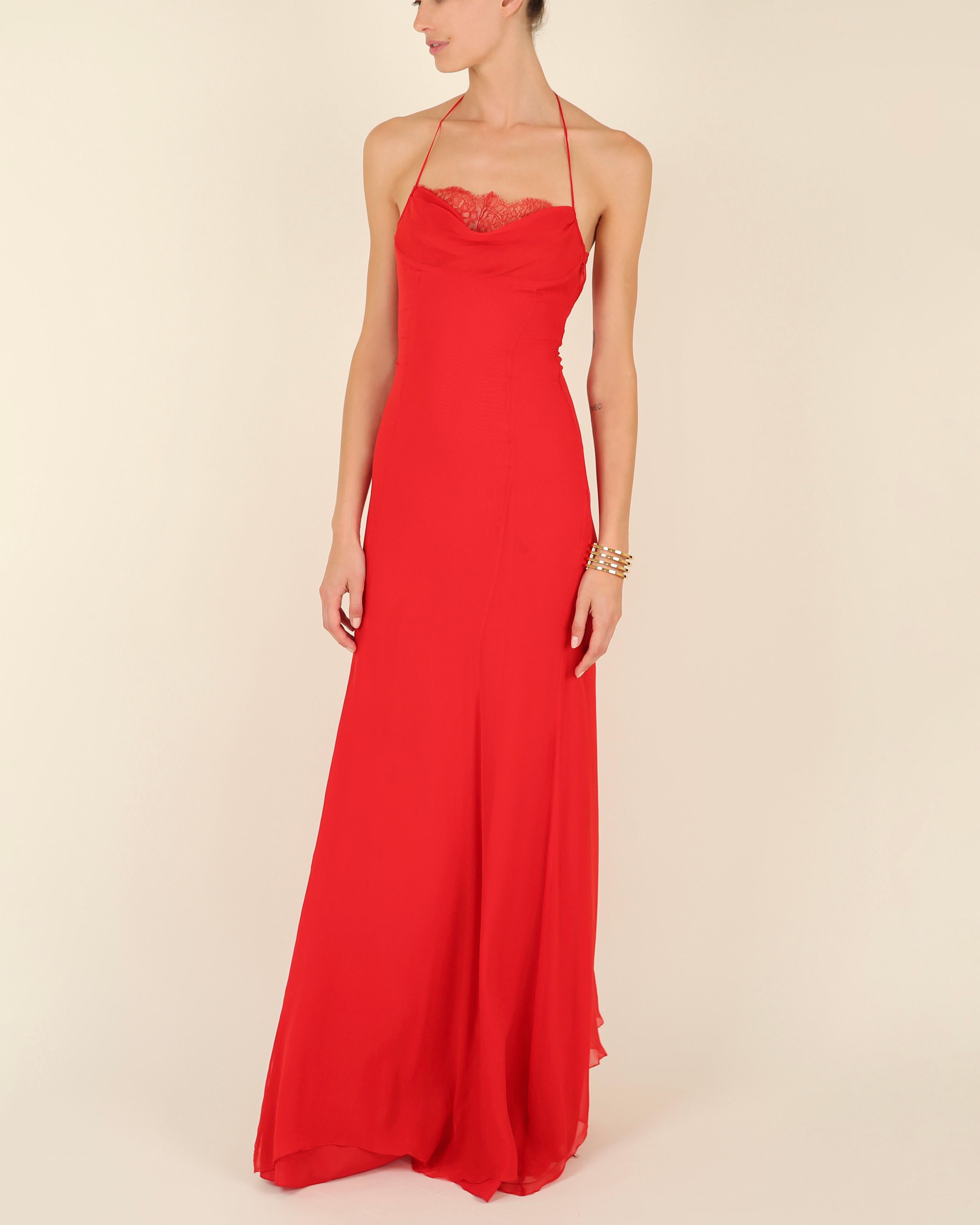 Valentino 1990's vintage red silk lace halter slip style gown dress IT 38 - 40 In Fair Condition In Paris, FR