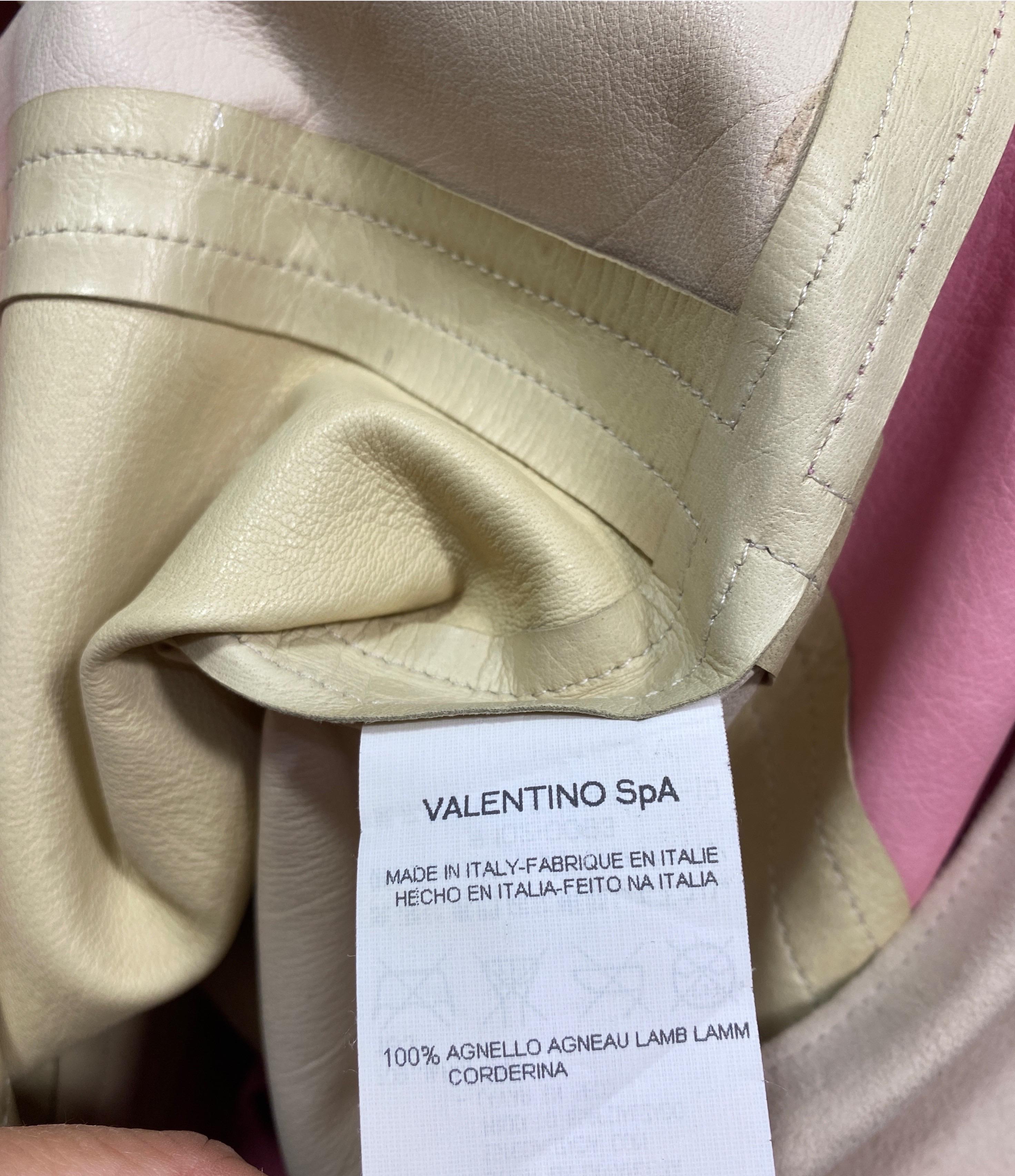 Valentino 2000 Autumn Collection Tan and Rose Patchwork Lambskin Skirt-Size 10 For Sale 7