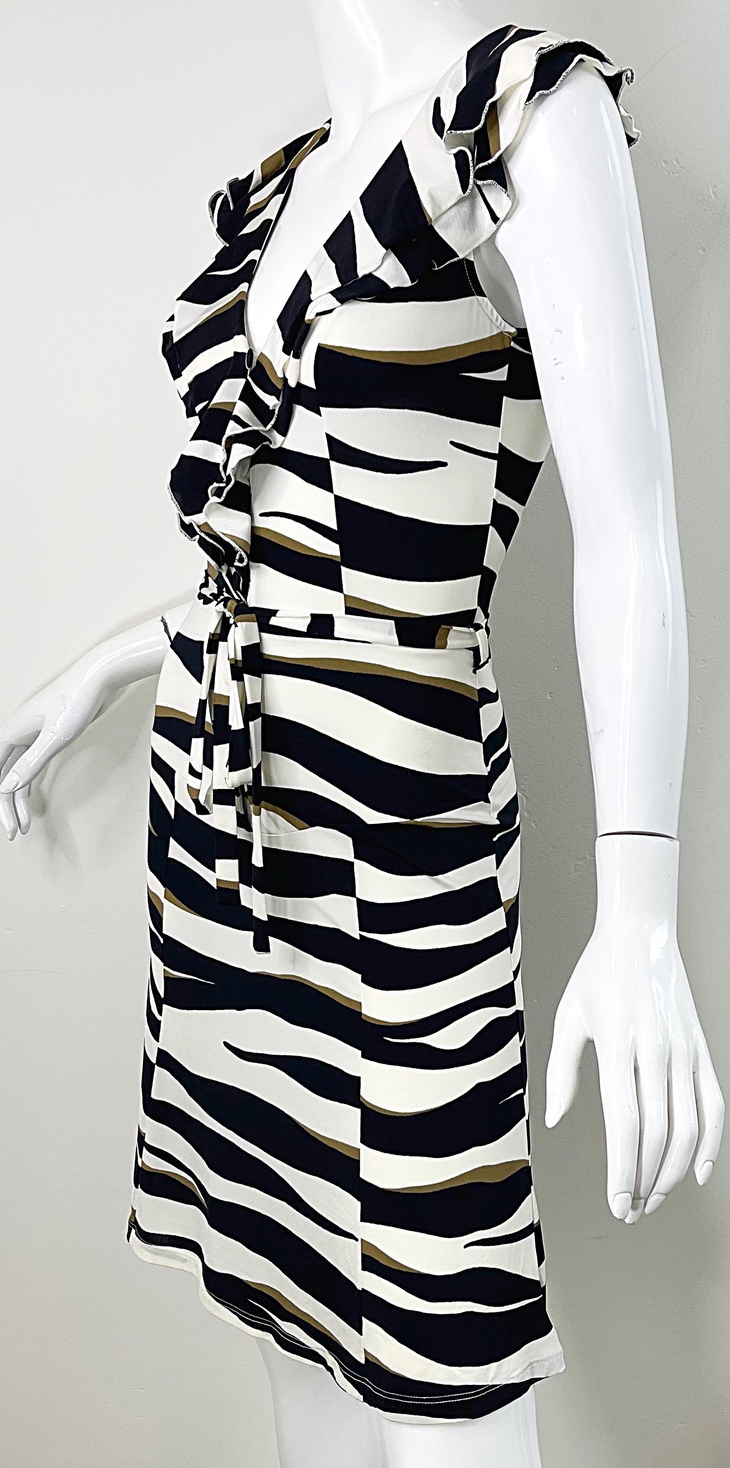 Valentino 2000s Size 6 Abstract Zebra Animal Print Black White and Brown Dress For Sale 4