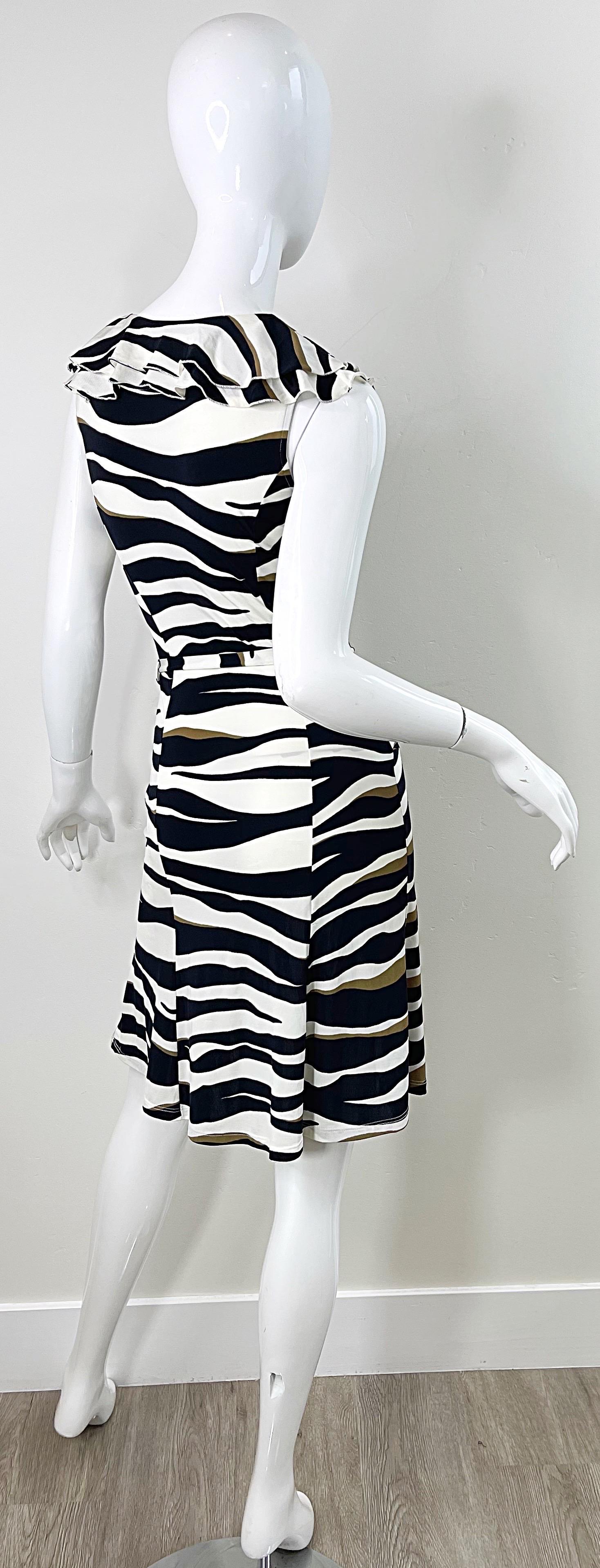 Valentino 2000s Size 6 Abstract Zebra Animal Print Black White and Brown Dress For Sale 1