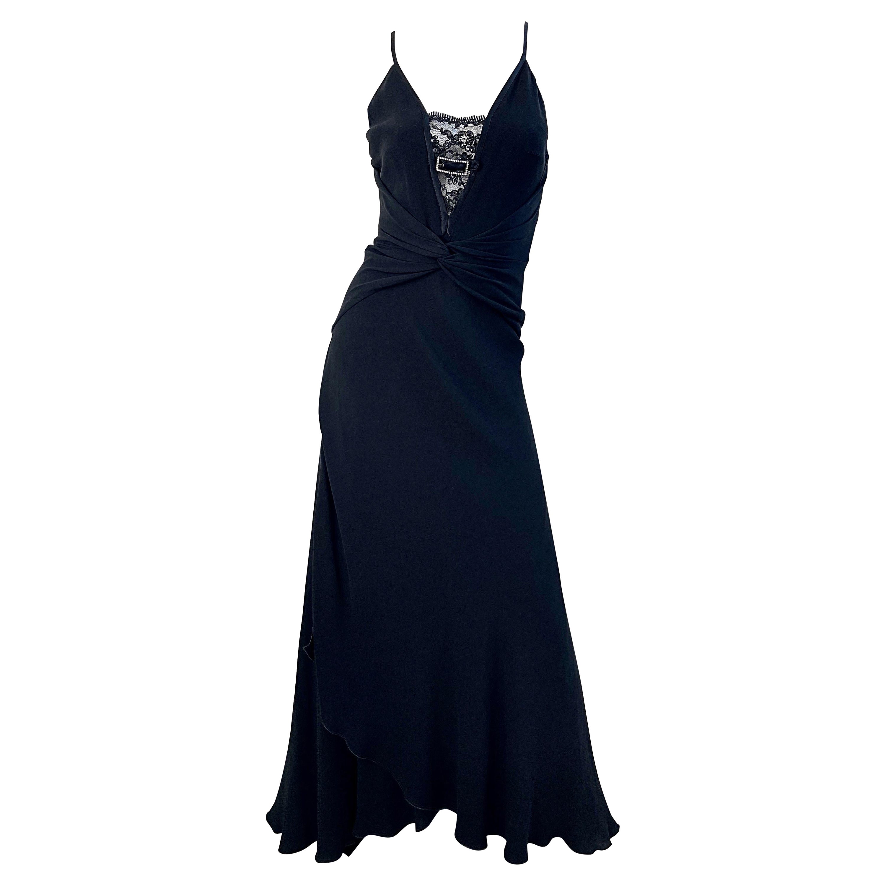 Valentino 2000s taglia 6 Abito da sera in pizzo di seta nero con paillettes e cut-out