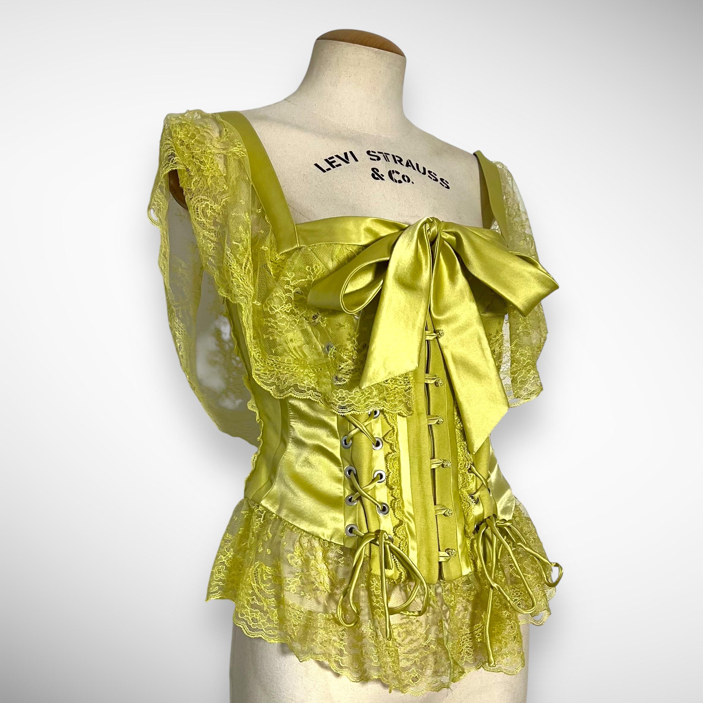 Valentino 2004 runway corset 1
