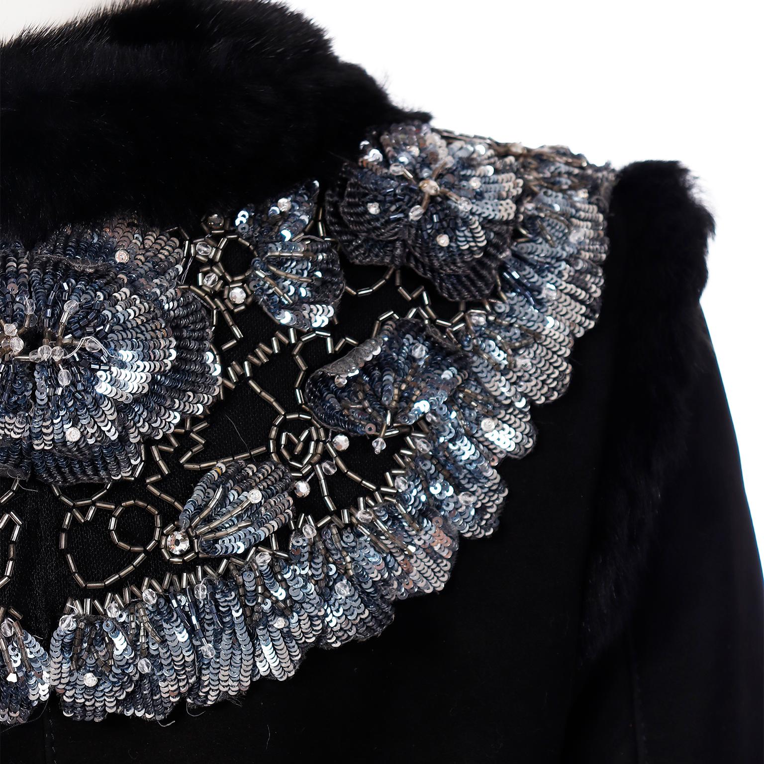 Valentino 2007 - Manteau de défilé en peau de mouton noir avec application de perles, doublure et bordure en vison en vente 8