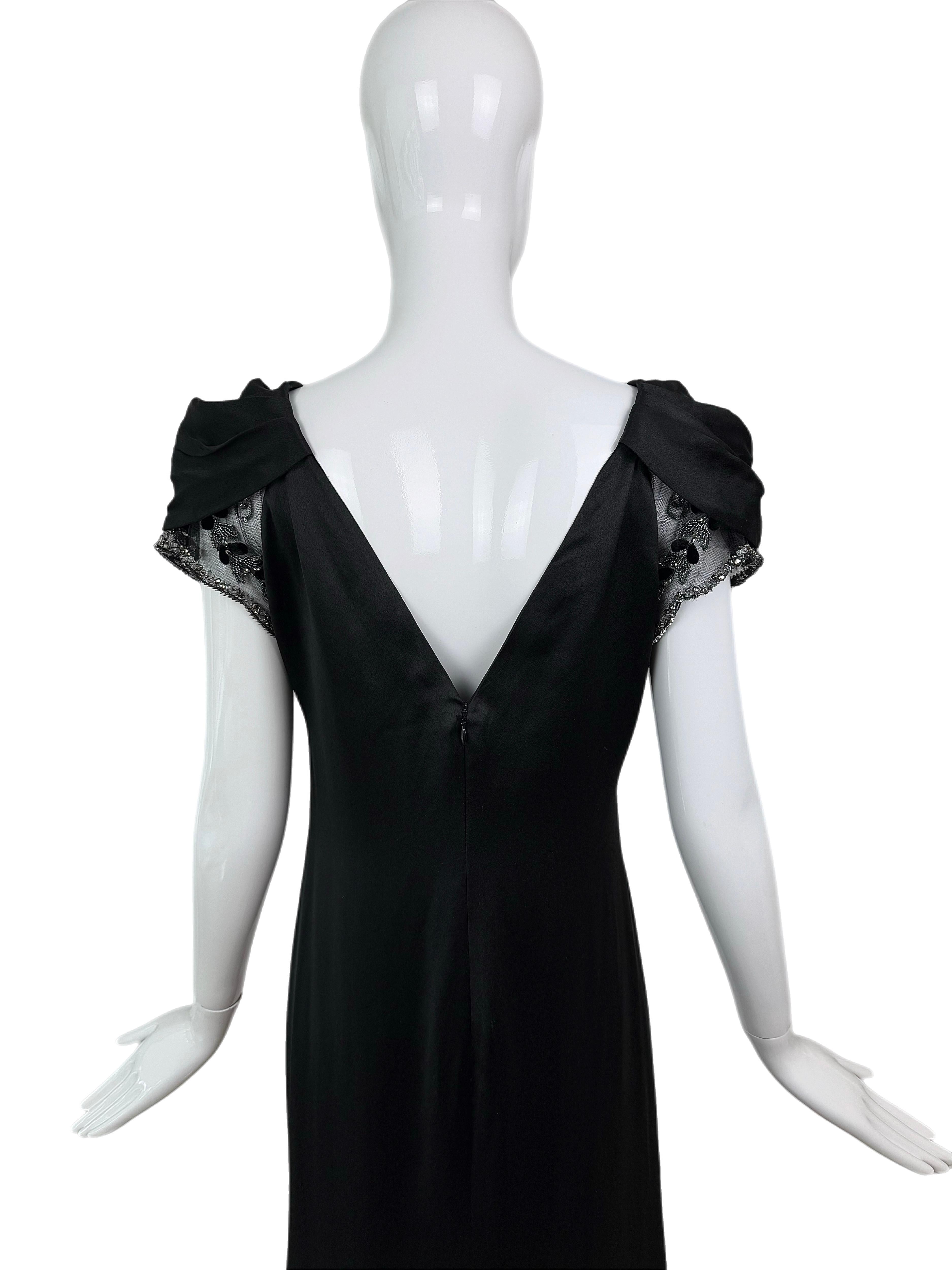 VALENTINO 2007 Vintage Runway Black Silk Evening Gown Maxi Dress Embellished For Sale 2