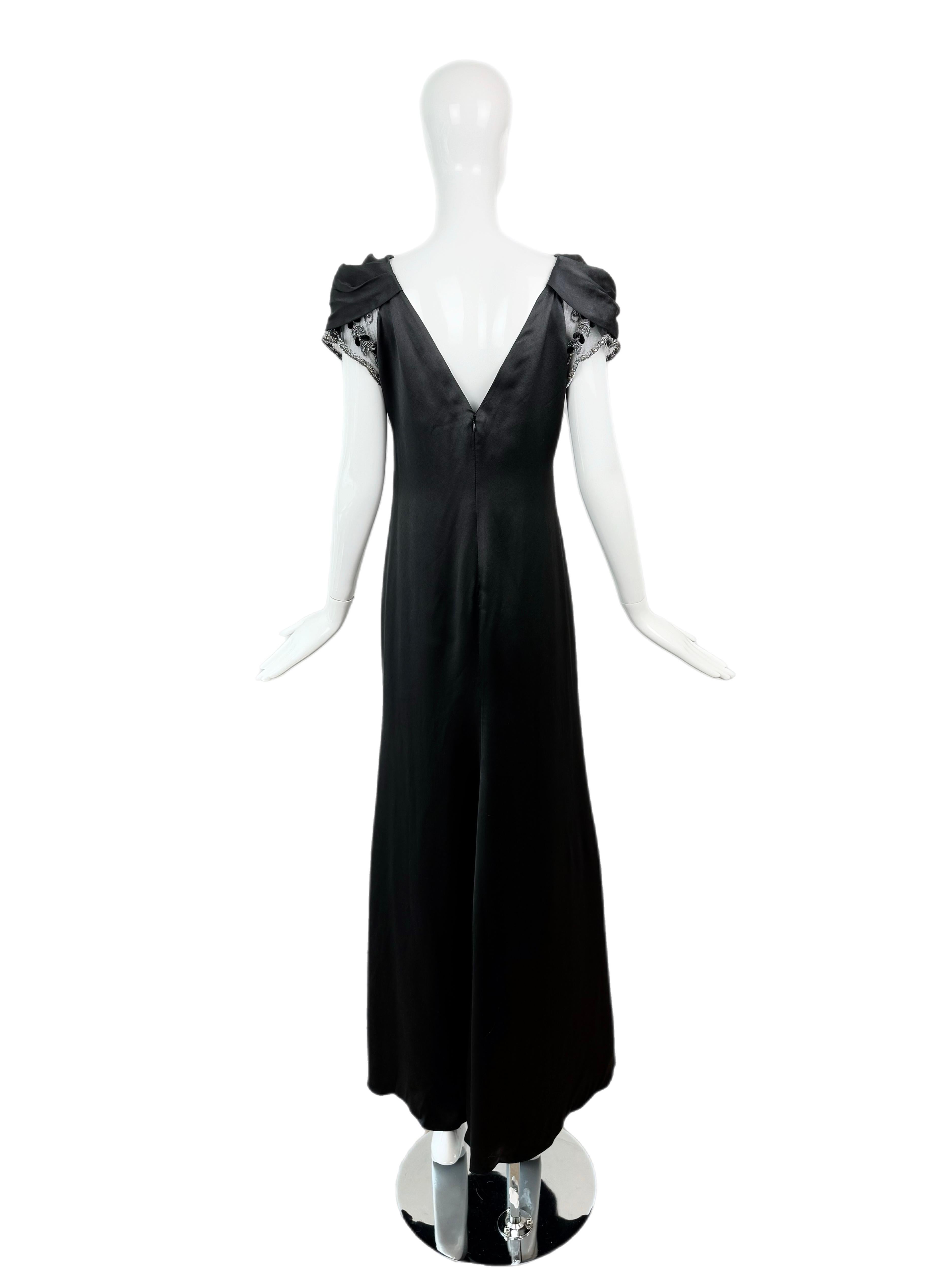 VALENTINO 2007 Vintage Runway Black Silk Evening Gown Maxi Dress Embellished For Sale 3