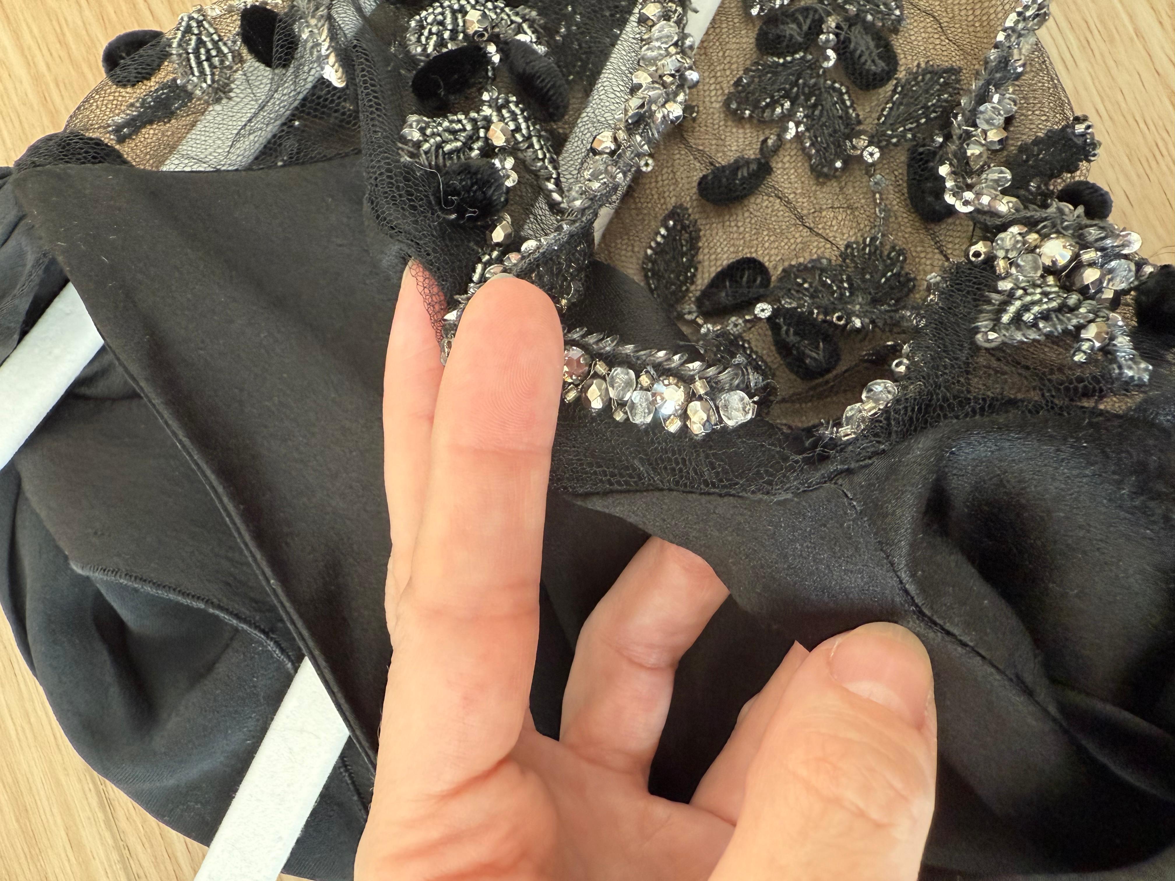 VALENTINO 2007 Vintage Runway Black Silk Evening Gown Maxi Dress Embellished For Sale 5