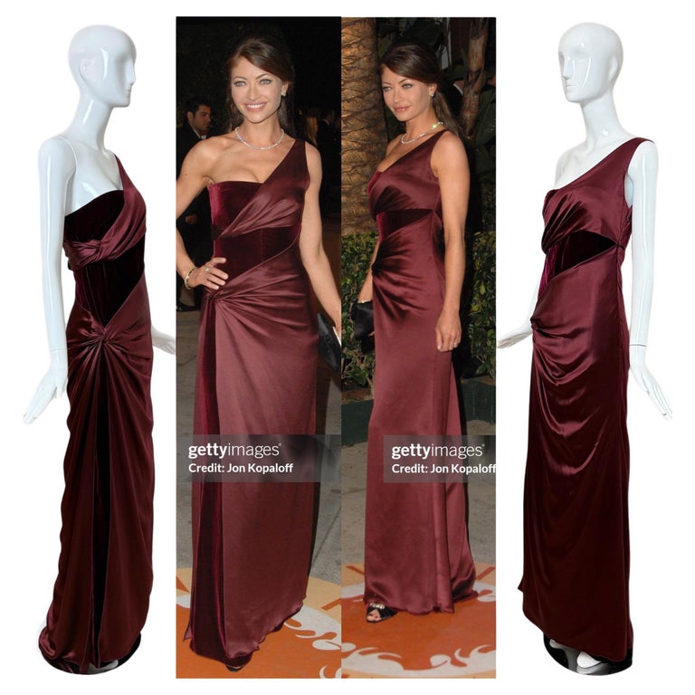 VALENTINO 2007 Vintage Runway Burgundy One Shoulder Ball Gown Maxi Dress  For Sale at 1stDibs