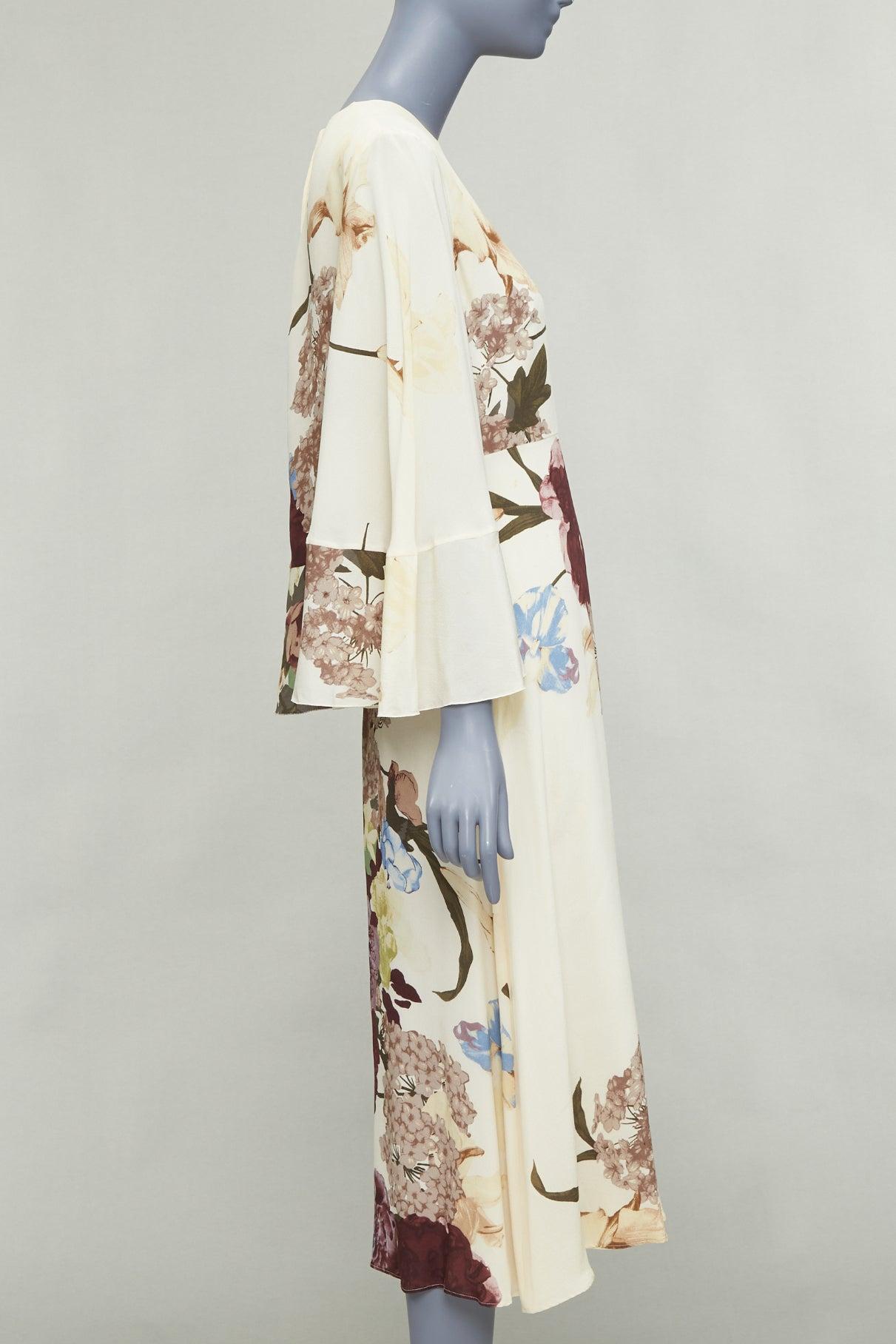 VALENTINO 2016 Runway - Robe à manches à volants et cape arrière imprimé floral crème Pour femmes en vente
