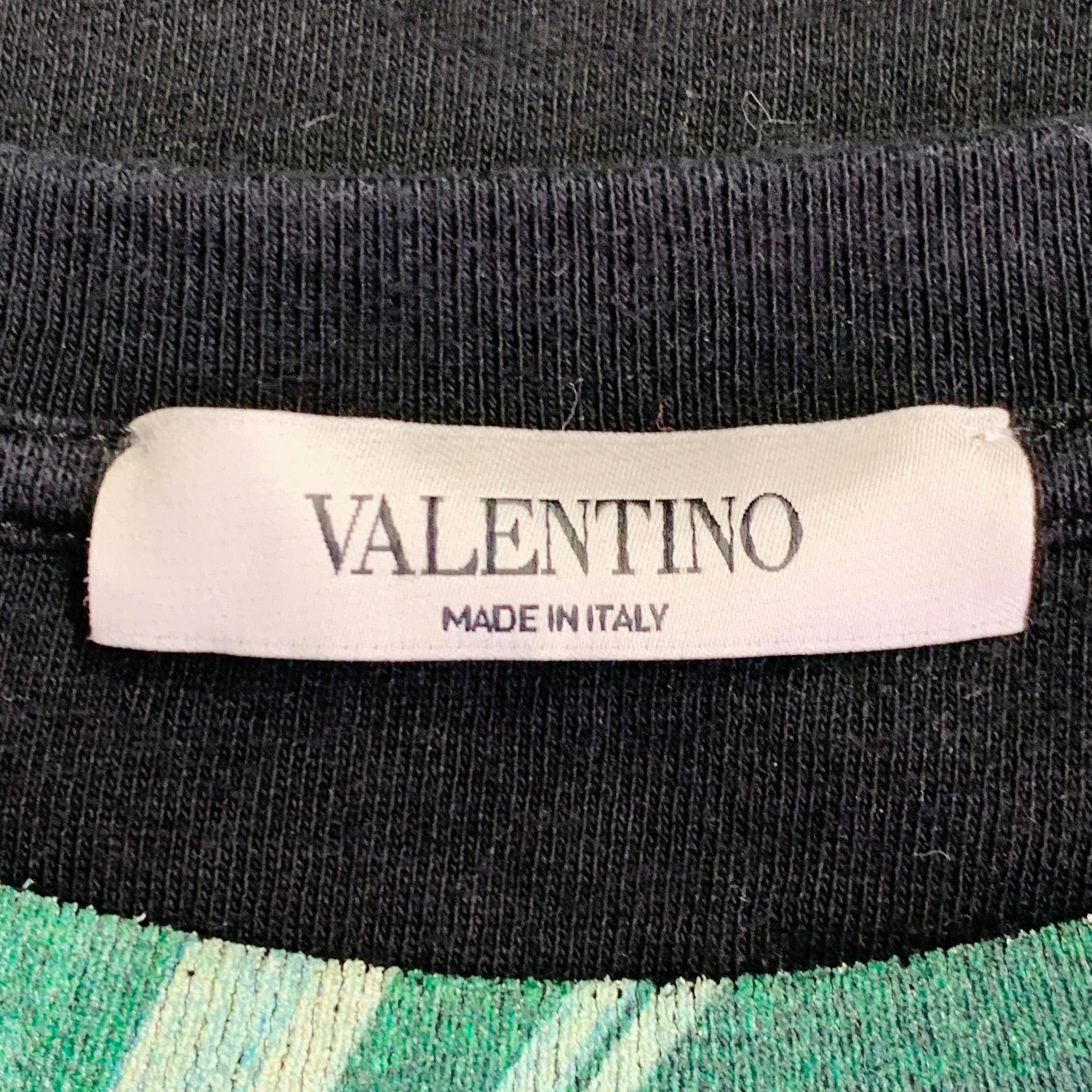 VALENTINO 2019 Size S Black Green Red Dragon Graphic Cotton Crew Neck T-shirt Pour hommes en vente