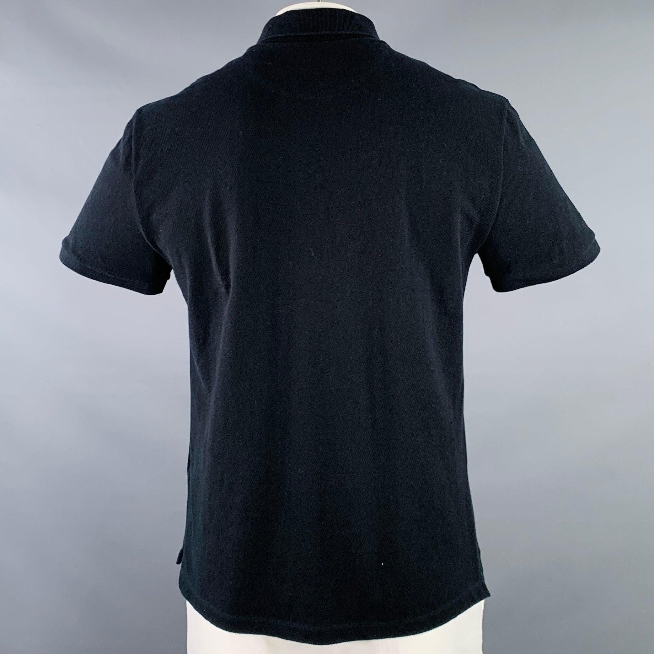 VALENTINO 2020 Size L Black Green Yellow Parrot Graphic Cotton Buttoned Polo Bon état - En vente à San Francisco, CA