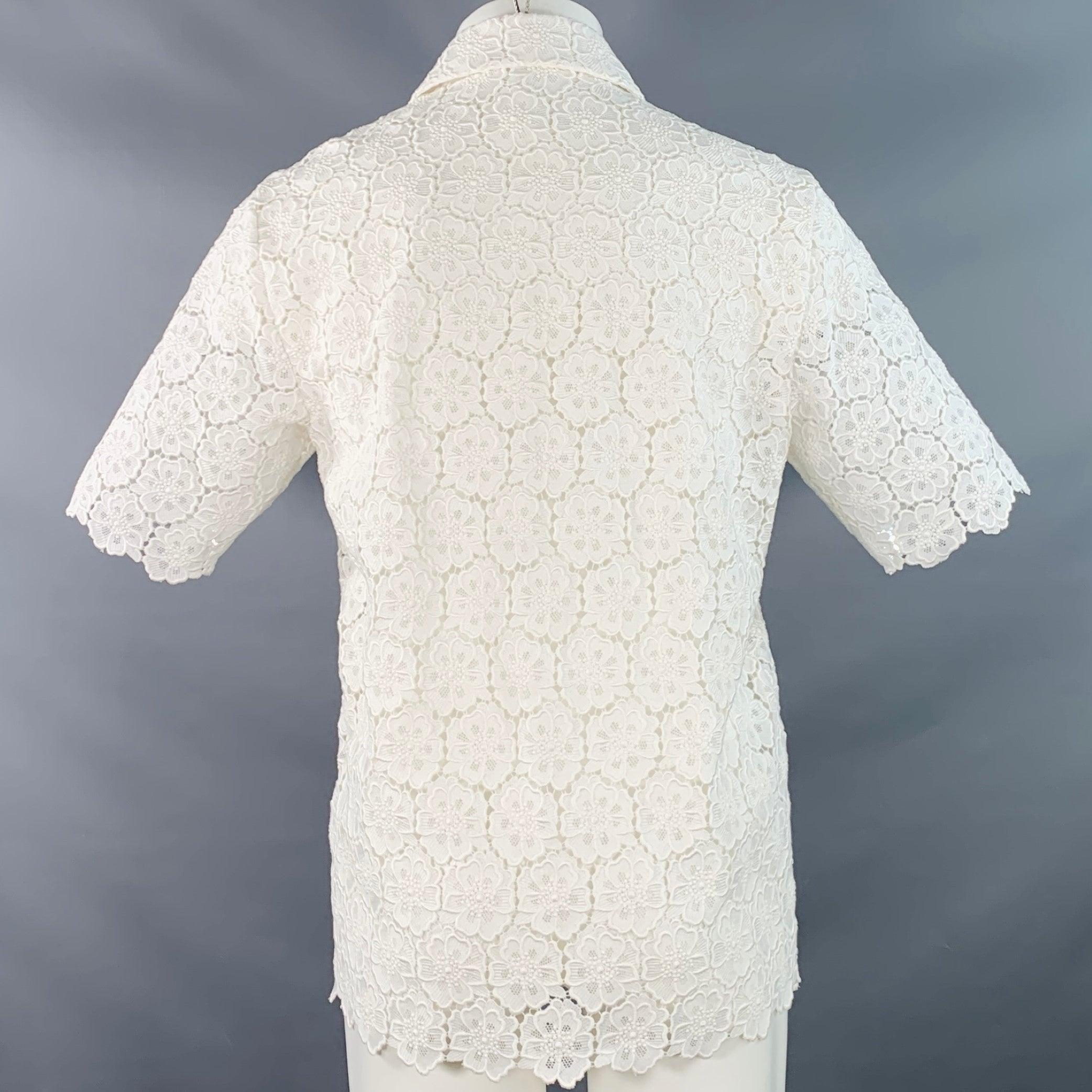 VALENTINO 2021 Taille M Chemise à manches courtes en dentelle blanche et coton mélangé à patte cachée Excellent état - En vente à San Francisco, CA