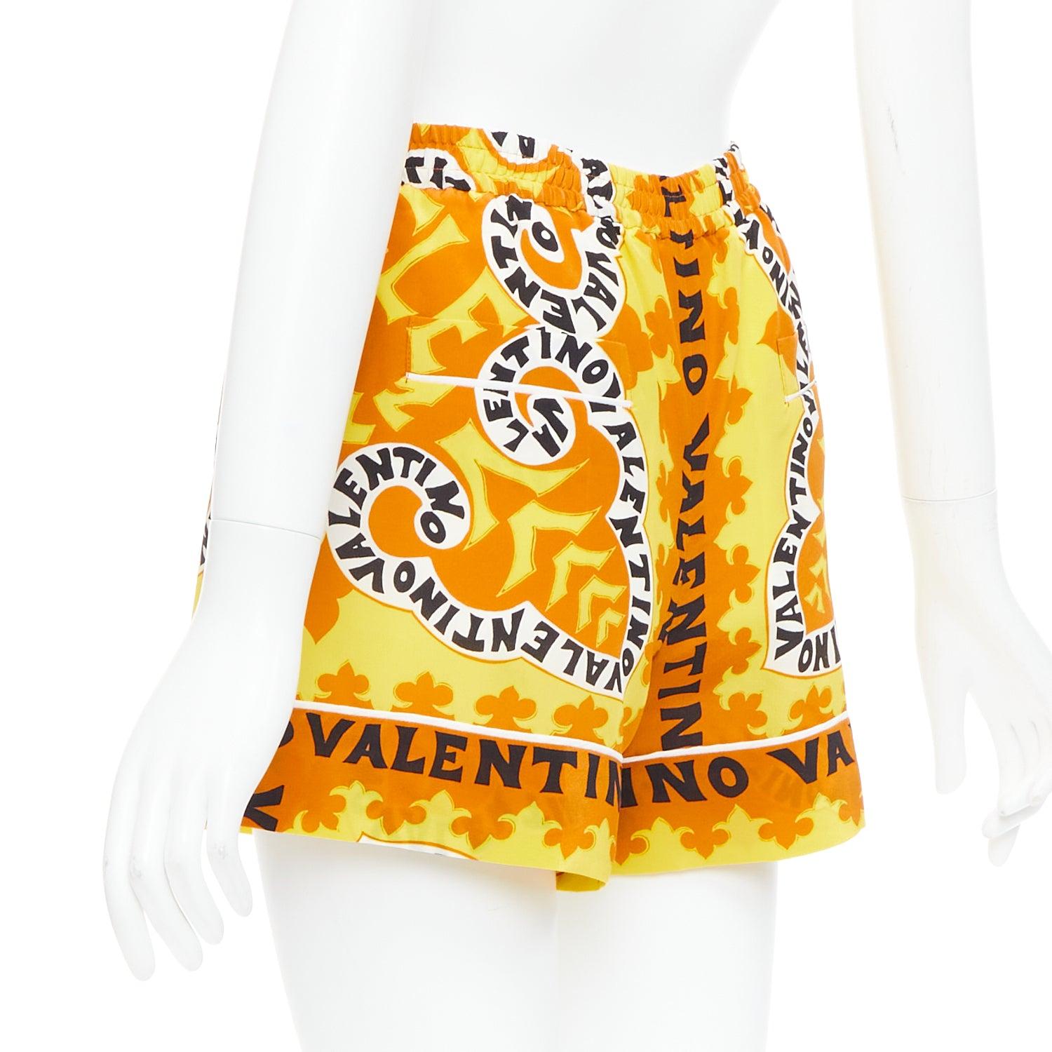 VALENTINO 2022 100% silk crepe yellow bandana print wide shorts IT36 XXS For Sale 2