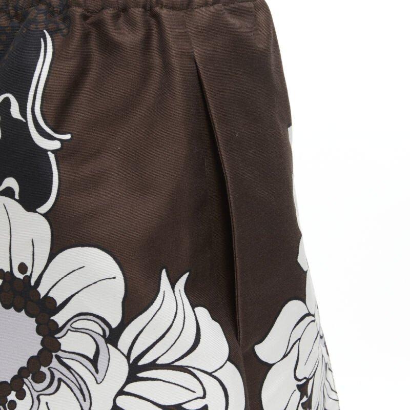 VALENTINO 2022 cotton silk brown black floral pleated drawstring shorts IT36 XS For Sale 3