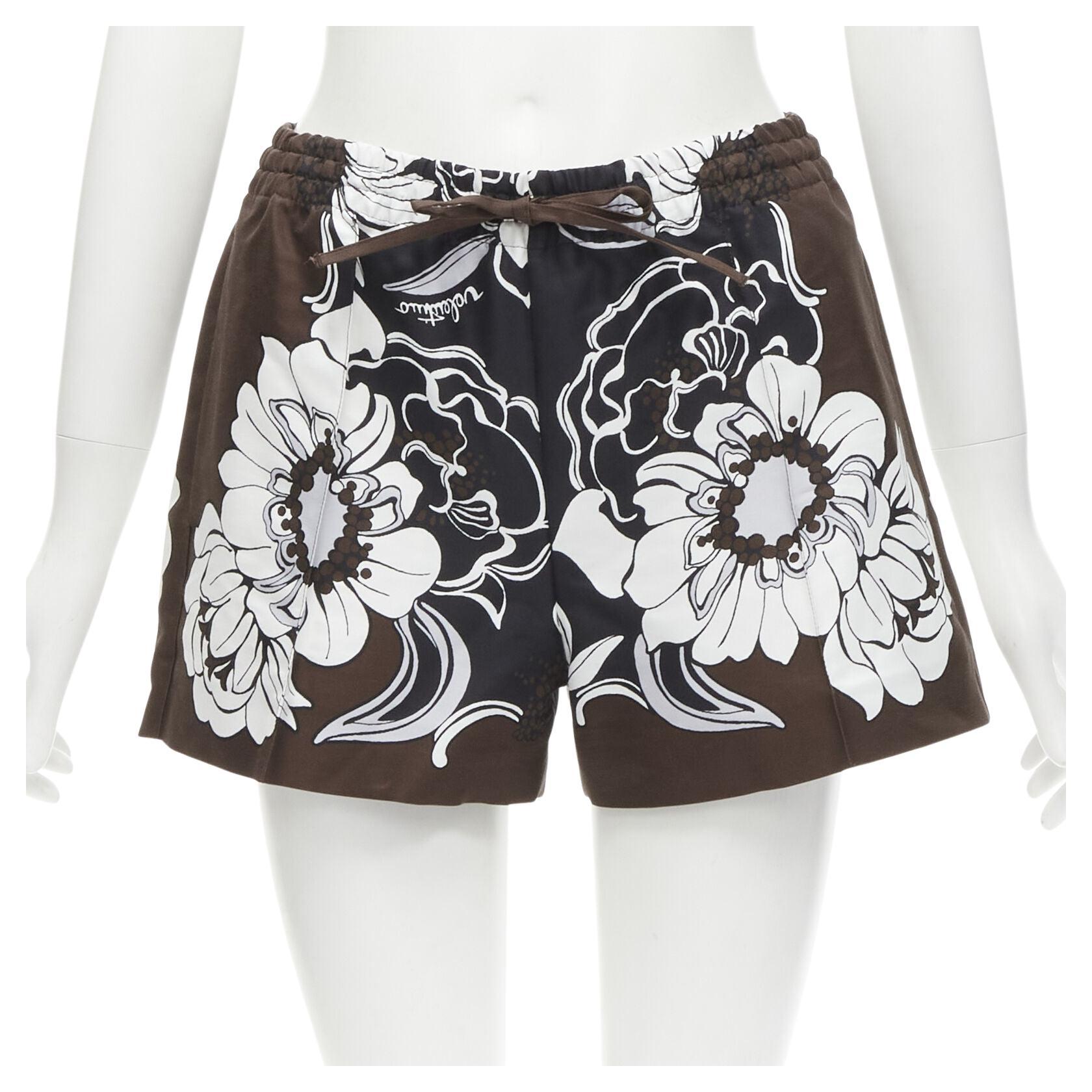VALENTINO 2022 cotton silk brown black floral pleated drawstring shorts IT36 XS For Sale