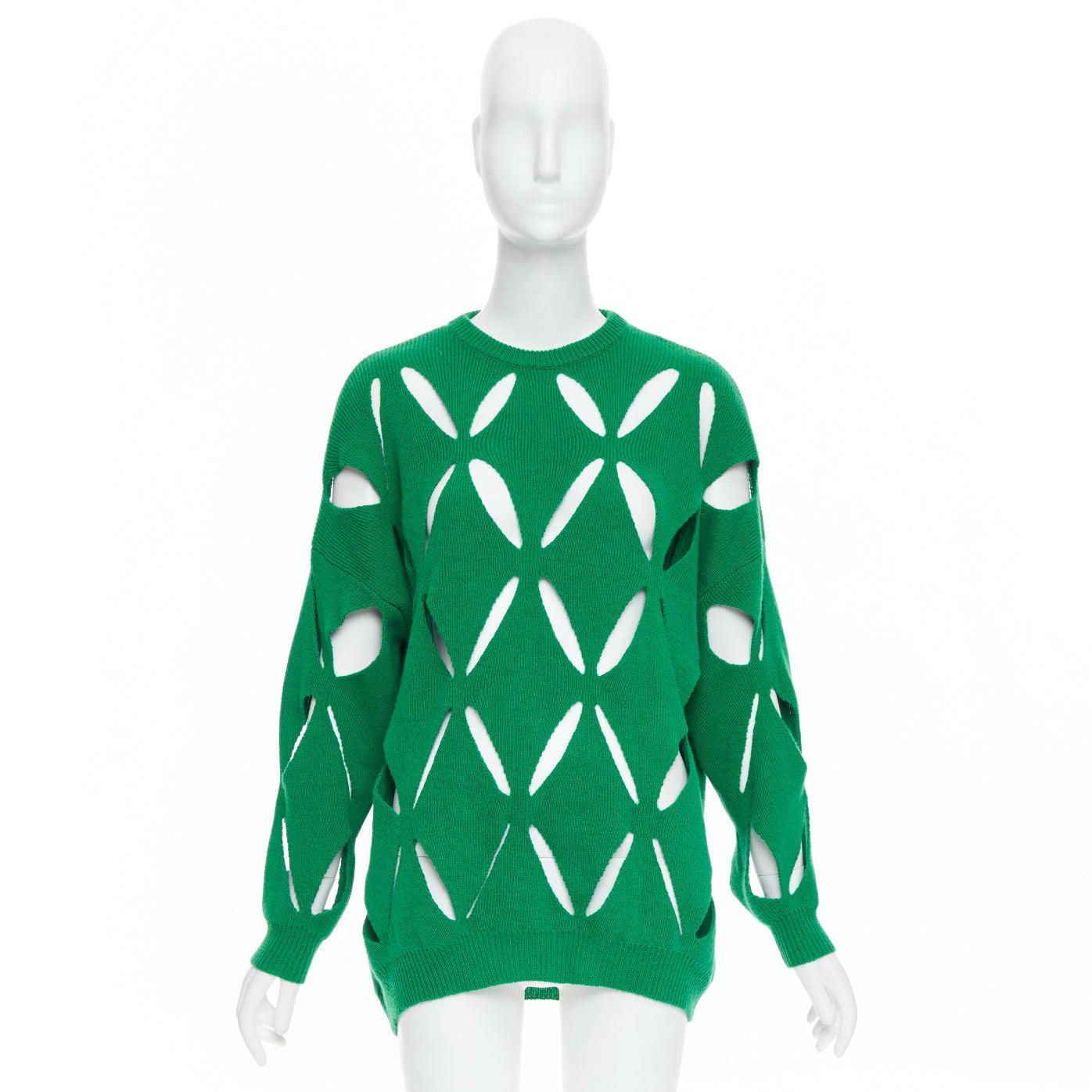 VALENTINO 2022 Pier Paolo Piccioli green virgin wool cut out sweater XXS For Sale 5