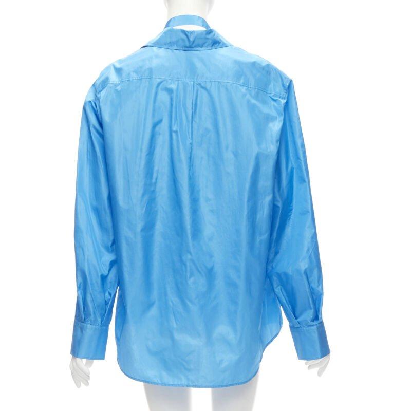 VALENTINO 2022 Runway blue silk tafetta relaxed neck tie oversized shirt IT38 XS For Sale 1