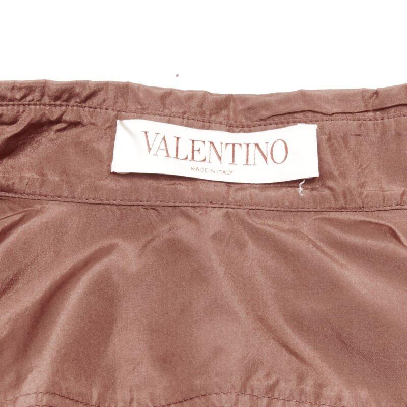 VALENTINO 2022 Runway brown silk taffeta wide collar neck tie shirt IT38 XS For Sale 6