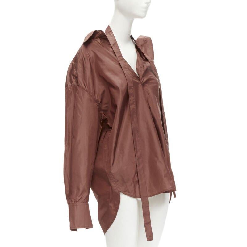 Brown VALENTINO 2022 Runway brown silk taffeta wide collar neck tie shirt IT38 XS For Sale