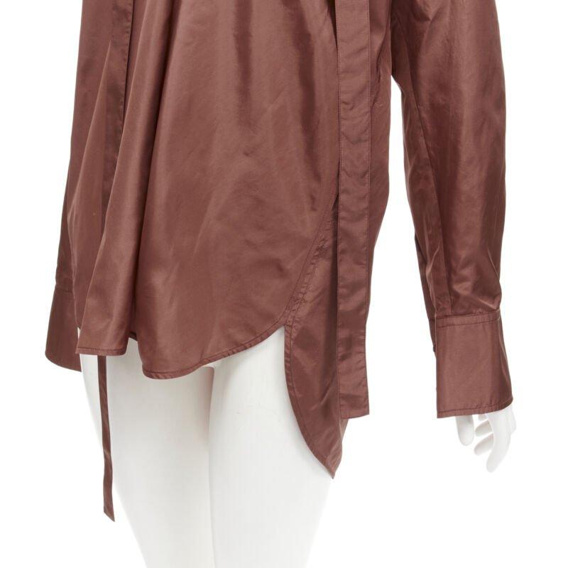 VALENTINO 2022 Runway brown silk taffeta wide collar neck tie shirt IT38 XS For Sale 4