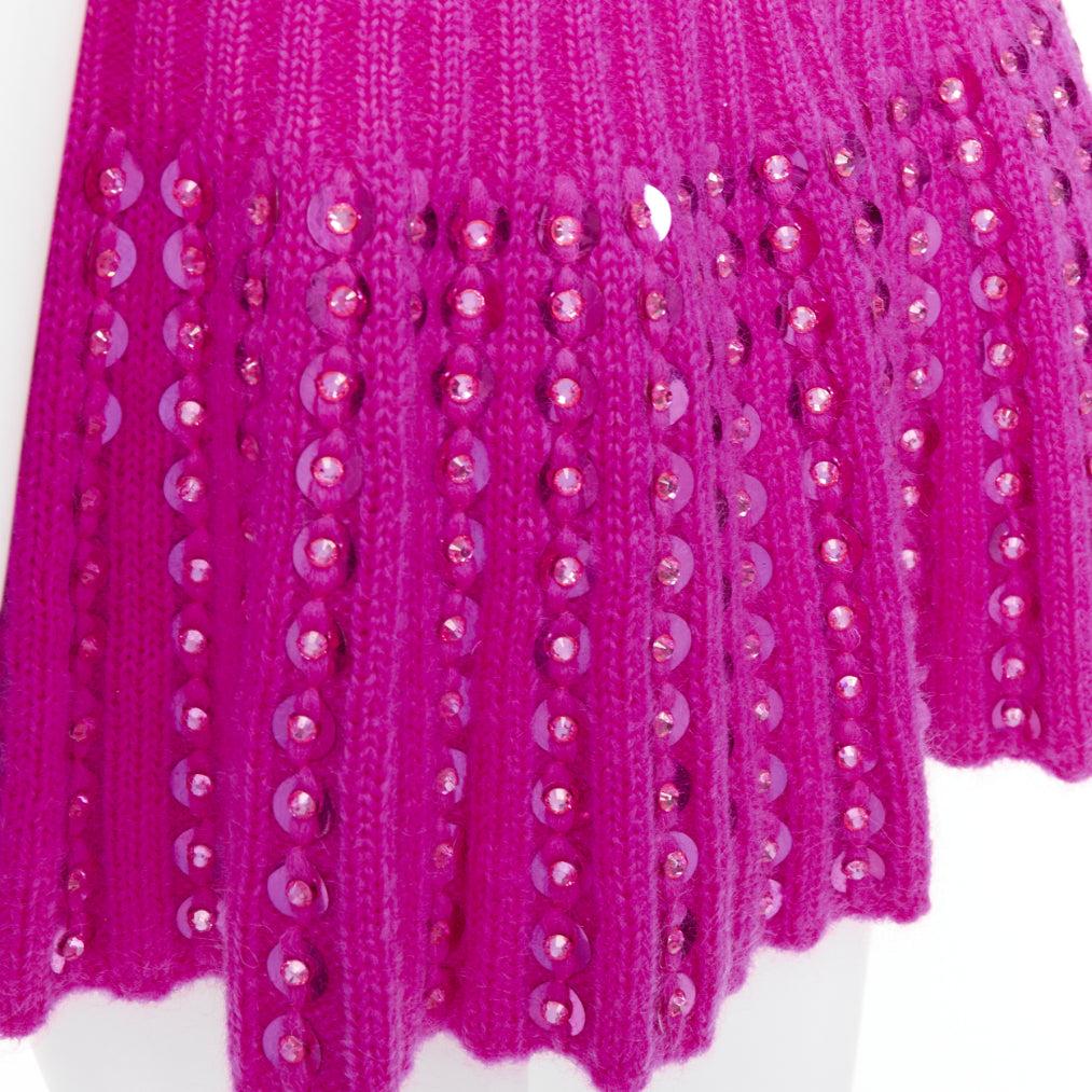 VALENTINO 2022 Runway PP Mini jupe évasée en maille rose ornée de strass XS
Référence : AAWC/A01406
Marque : Valentino
Designer : Pier Paolo Piccioli
Collectional : Automne Hiver 2022 - Défilé
MATERIAL : Mohair, mélange
Couleur : rose
Motif :