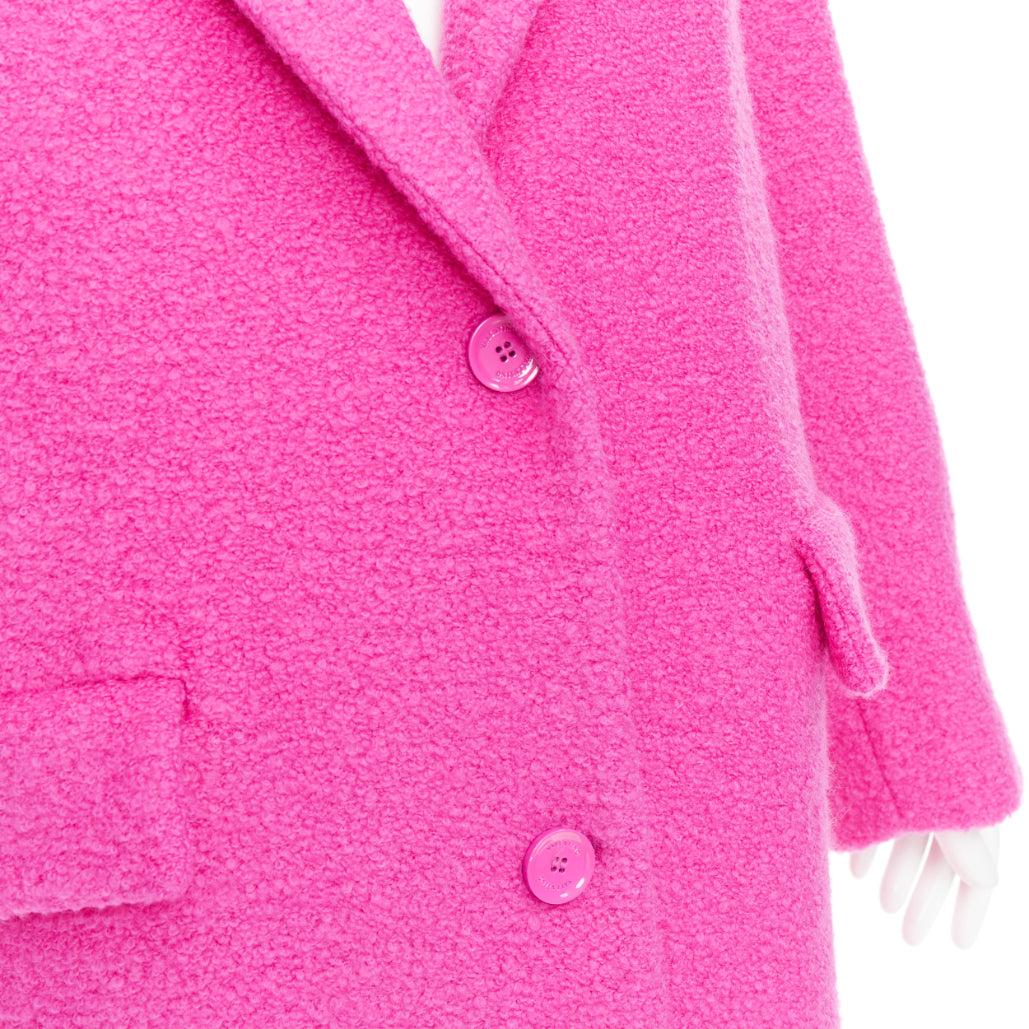 VALENTINO 2022 Runway PPInk manteau long rose vif en laine mélangée IT44 L
Référence : JACG/A00220
Marque : Valentino
Designer : Pier Paolo Piccioli
Collectional : 2022 - Runway
MATERIAL : Bois, mélange
Couleur : rose
Motif : Solide
Fermeture :