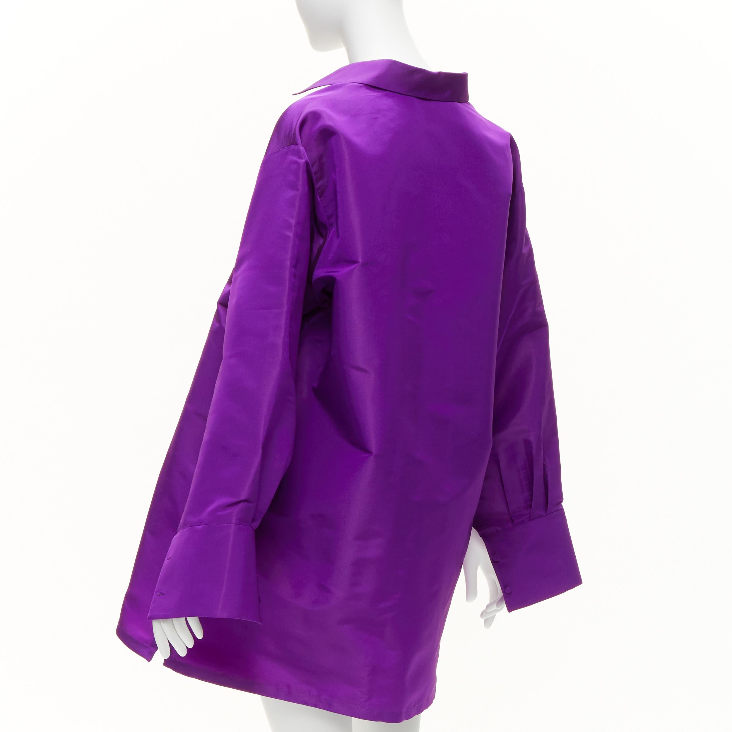 VALENTINO 2022 Runway purple silk taffeta trapeze oversized tunic shirt IT38 XS For Sale 2