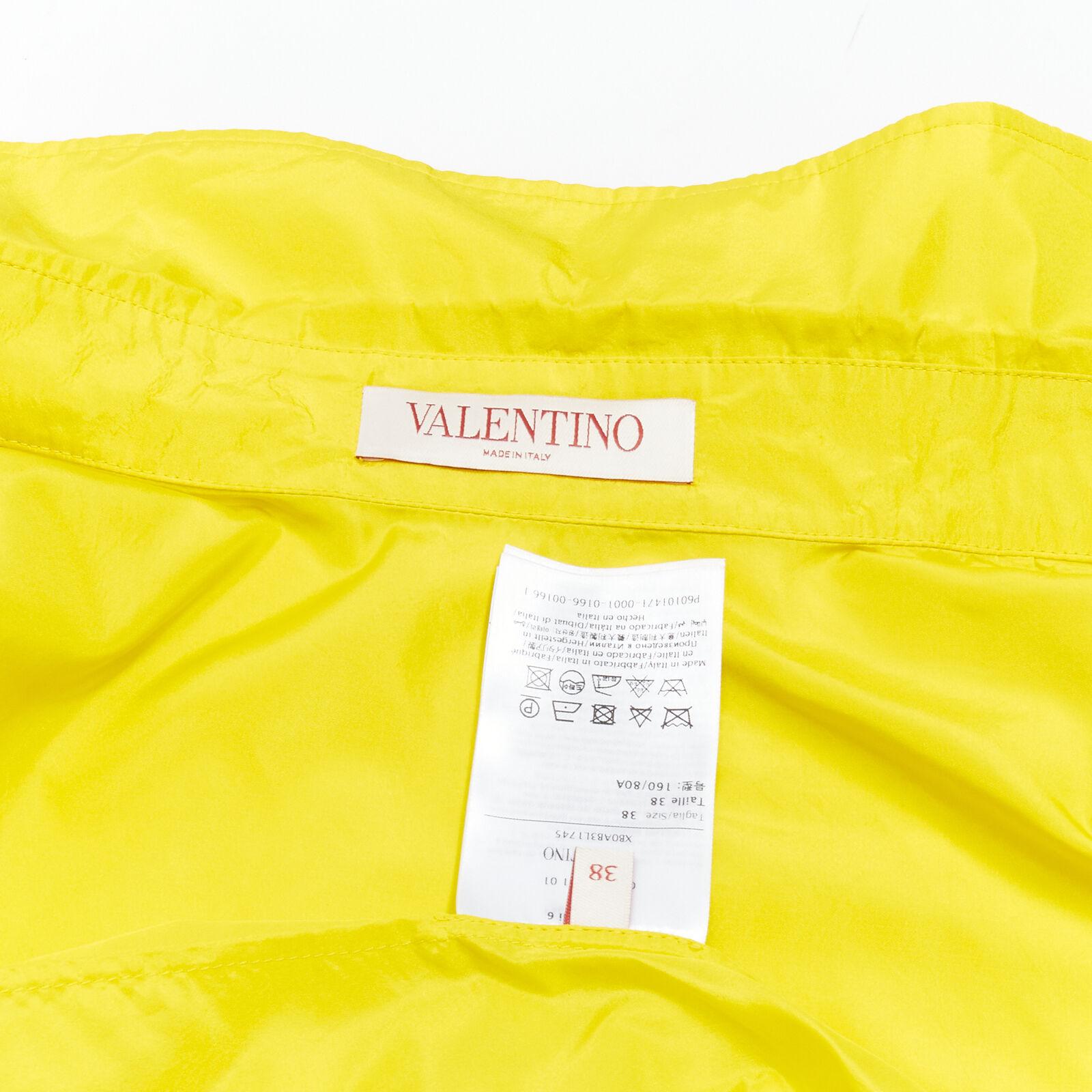 VALENTINO 2022 Runway yellow silk taffeta back slit boxy oversized shirt IT38 XS For Sale 5