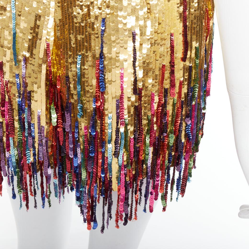 VALENTINO 2023 gold sequinned silk rainbow fringe skort IT38 XS
Reference: AAWC/A01320
Brand: Valentino
Designer: Pier Paolo Piccioli
Collection: 2023
Material: Silk
Color: Gold, Multicolour
Pattern: Sequins
Closure: Zip
Lining: Gold Fabric
Extra