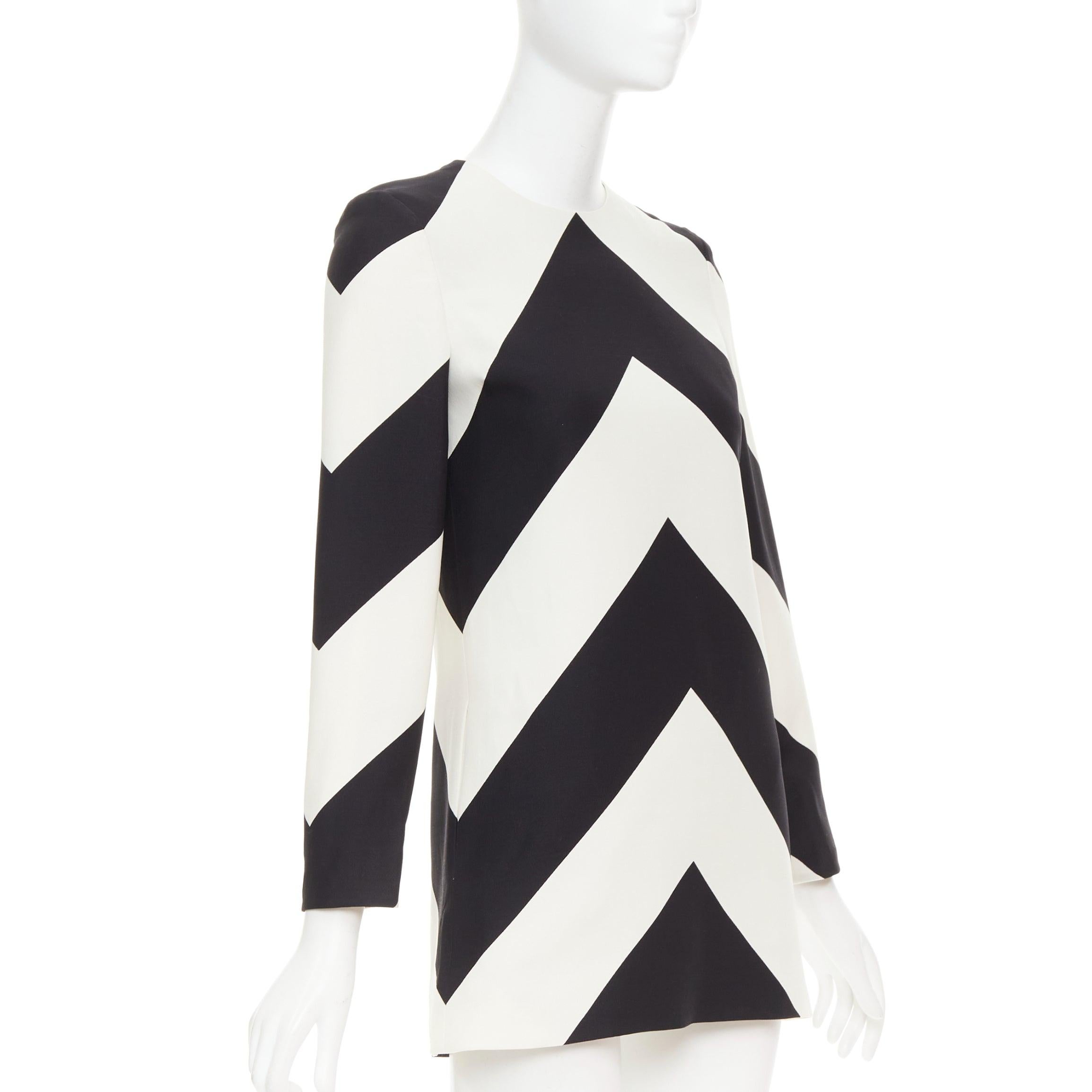 Black VALENTINO 2023 Strhype Crepe Couture black wool chevron mini dress IT36 XXS For Sale