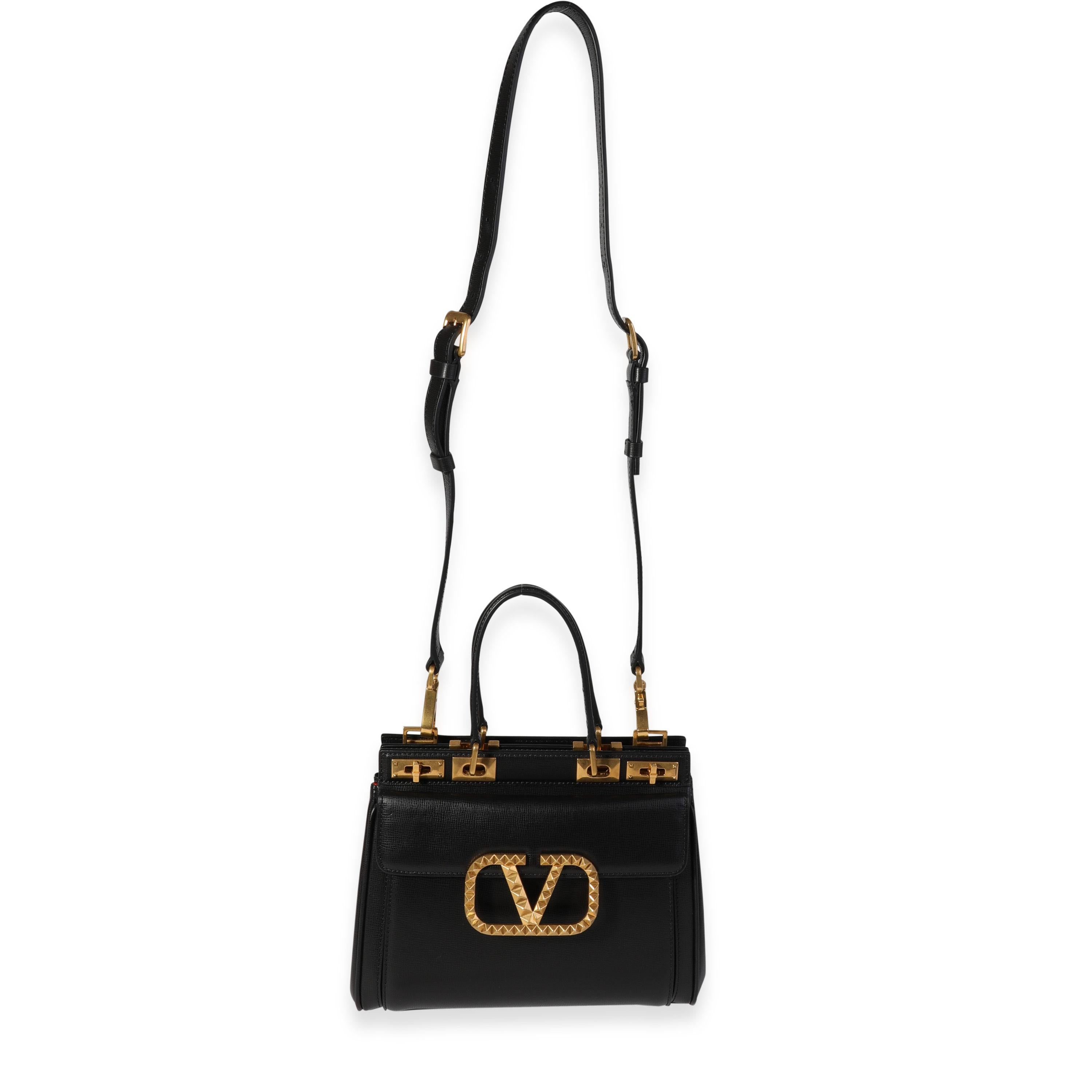 Listing Title: Valentino Alcove Black Grainy Calfskin Small Rockstud Bag
SKU: 120462
MSRP: 3790.00
Condition: Pre-owned 
Handbag Condition: Excellent
Condition Comments: Excellent Condition. No visible signs of wear.
Brand: Valentino
Model: Rockstud