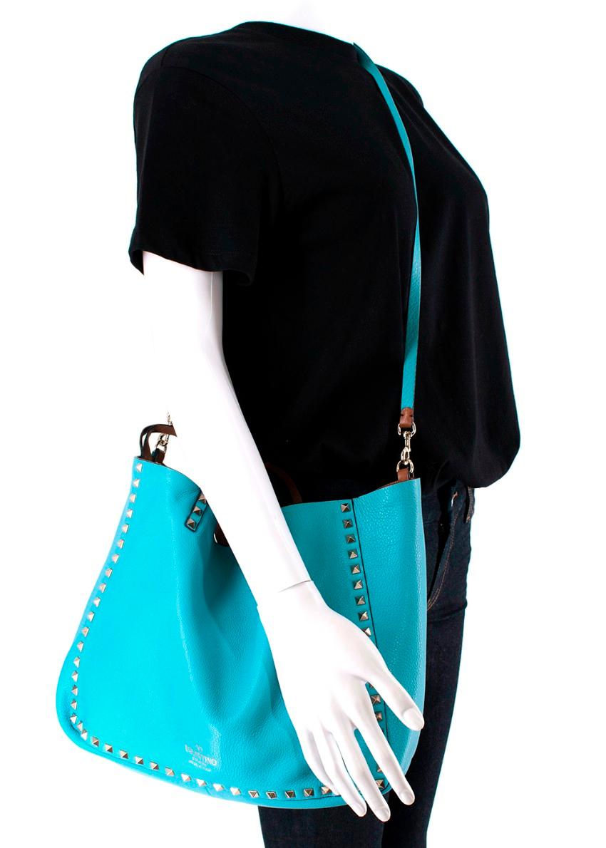 Valentino Aqua Blue/Tan Leather Rockstud Reversible Tote Shoulder Bag For Sale 1