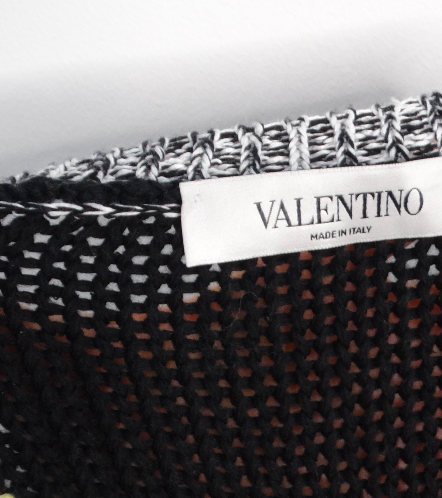 Valentino Arazzo Floral Wool & Cashmere Tunic Sweater For Sale 7